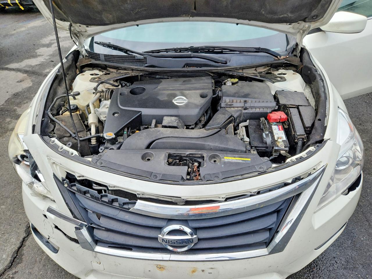 2015 Nissan Altima 2.5 Sv White vin: 1N4AL3APXFC255664