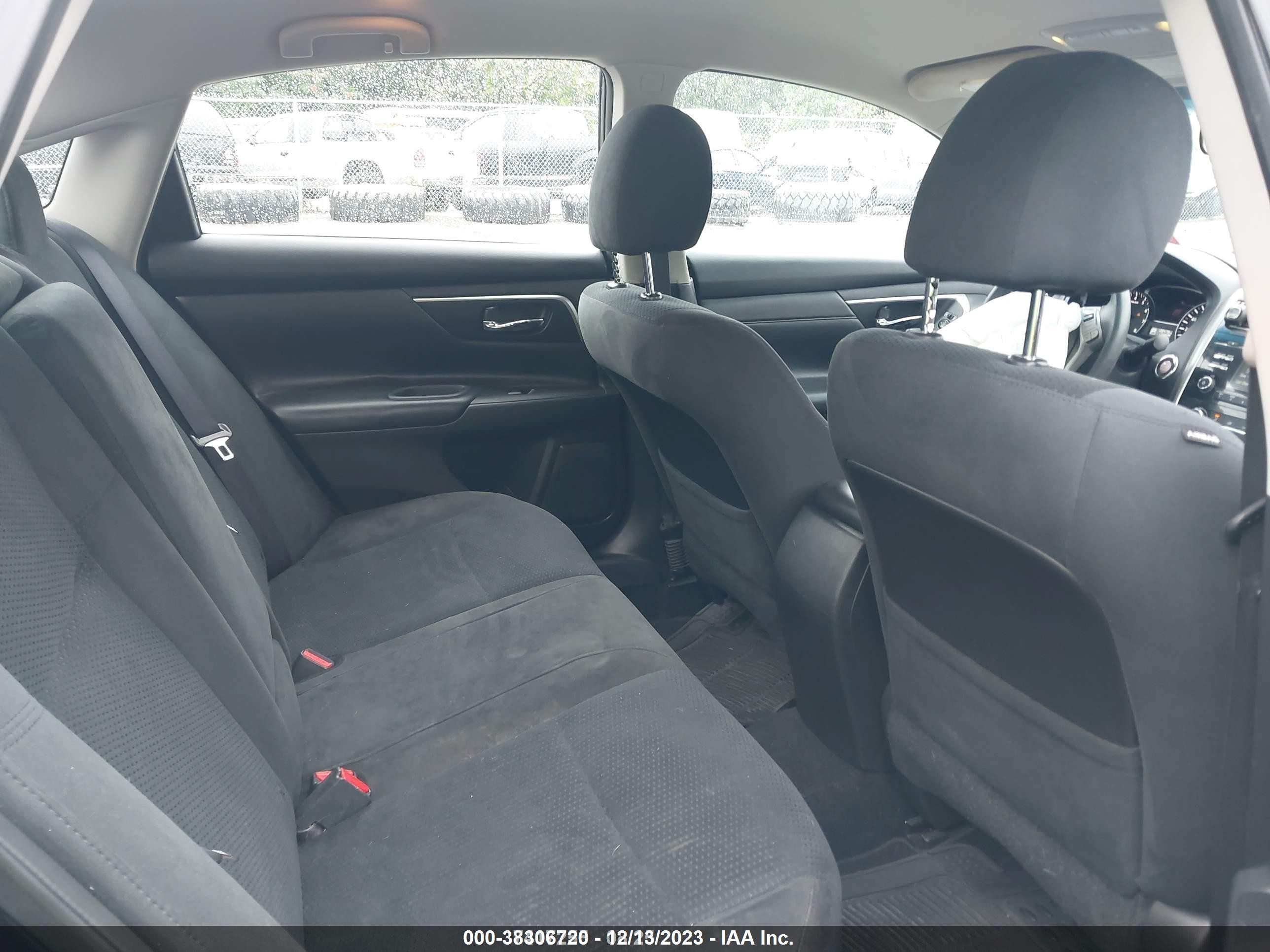 2015 Nissan Altima 2.5/2.5 S/2.5 Sl/2.5 Sv Черный vin: 1N4AL3APXFC256636