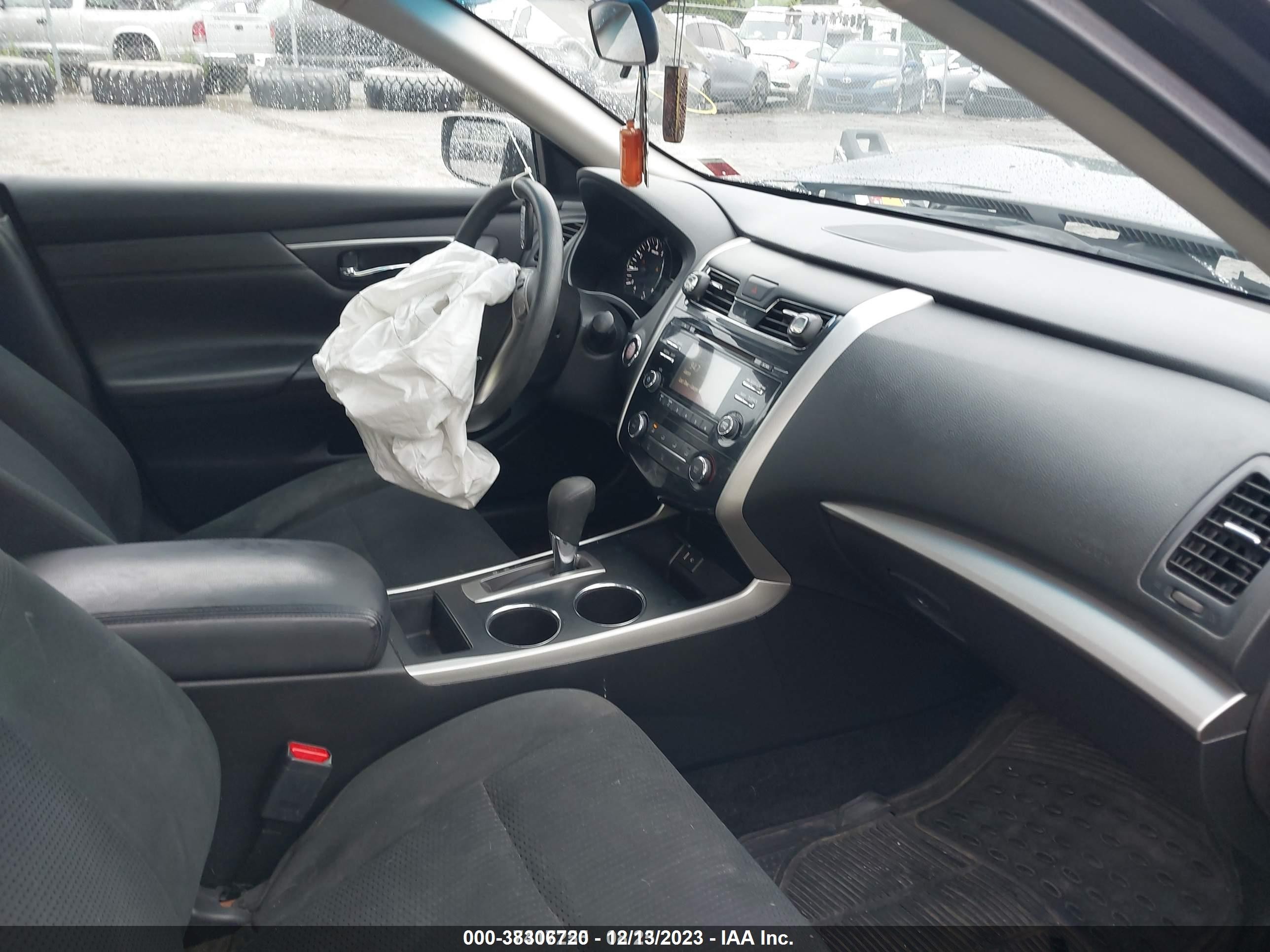 2015 Nissan Altima 2.5/2.5 S/2.5 Sl/2.5 Sv Черный vin: 1N4AL3APXFC256636