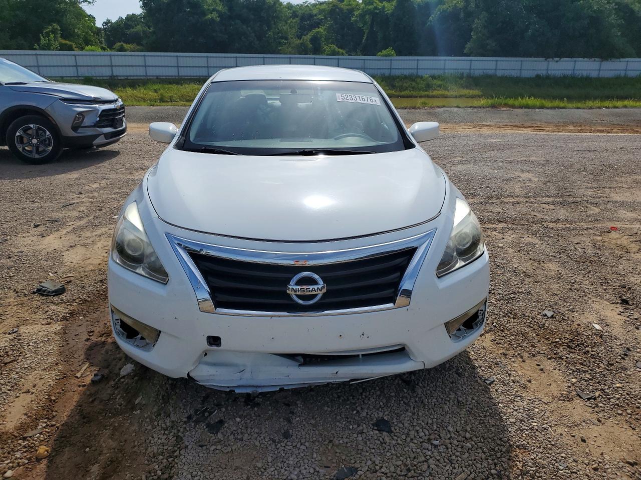 2015 Nissan Altima 2.5 S White vin: 1N4AL3APXFC265322