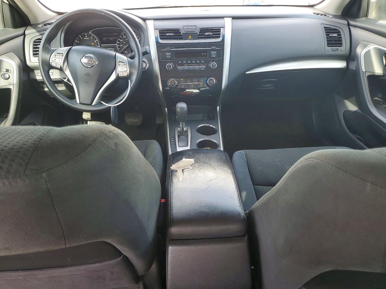 2015 Nissan Altima 2.5 S White vin: 1N4AL3APXFC265322