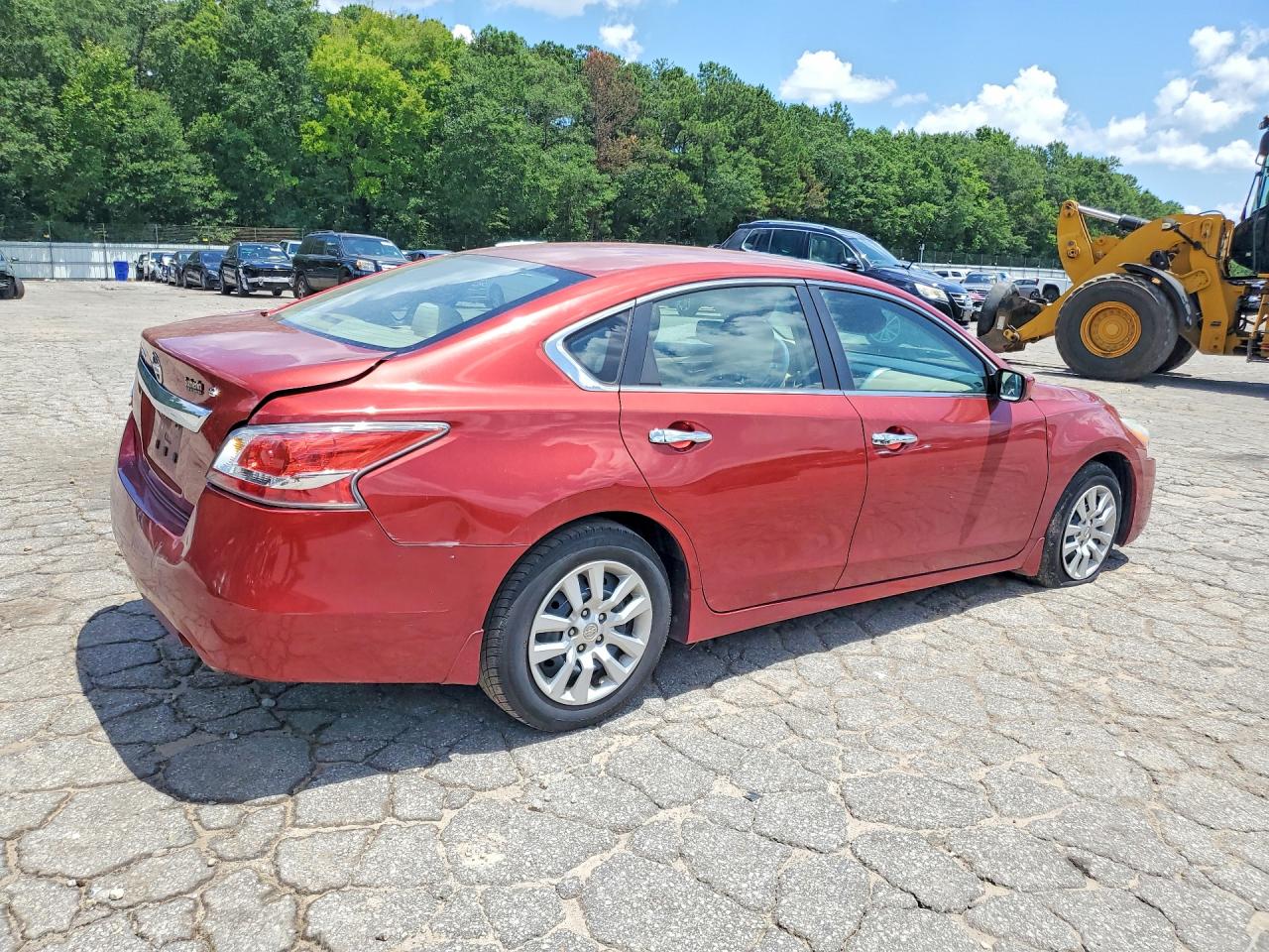2015 Nissan Altima 2.5 S Red vin: 1N4AL3APXFC267751
