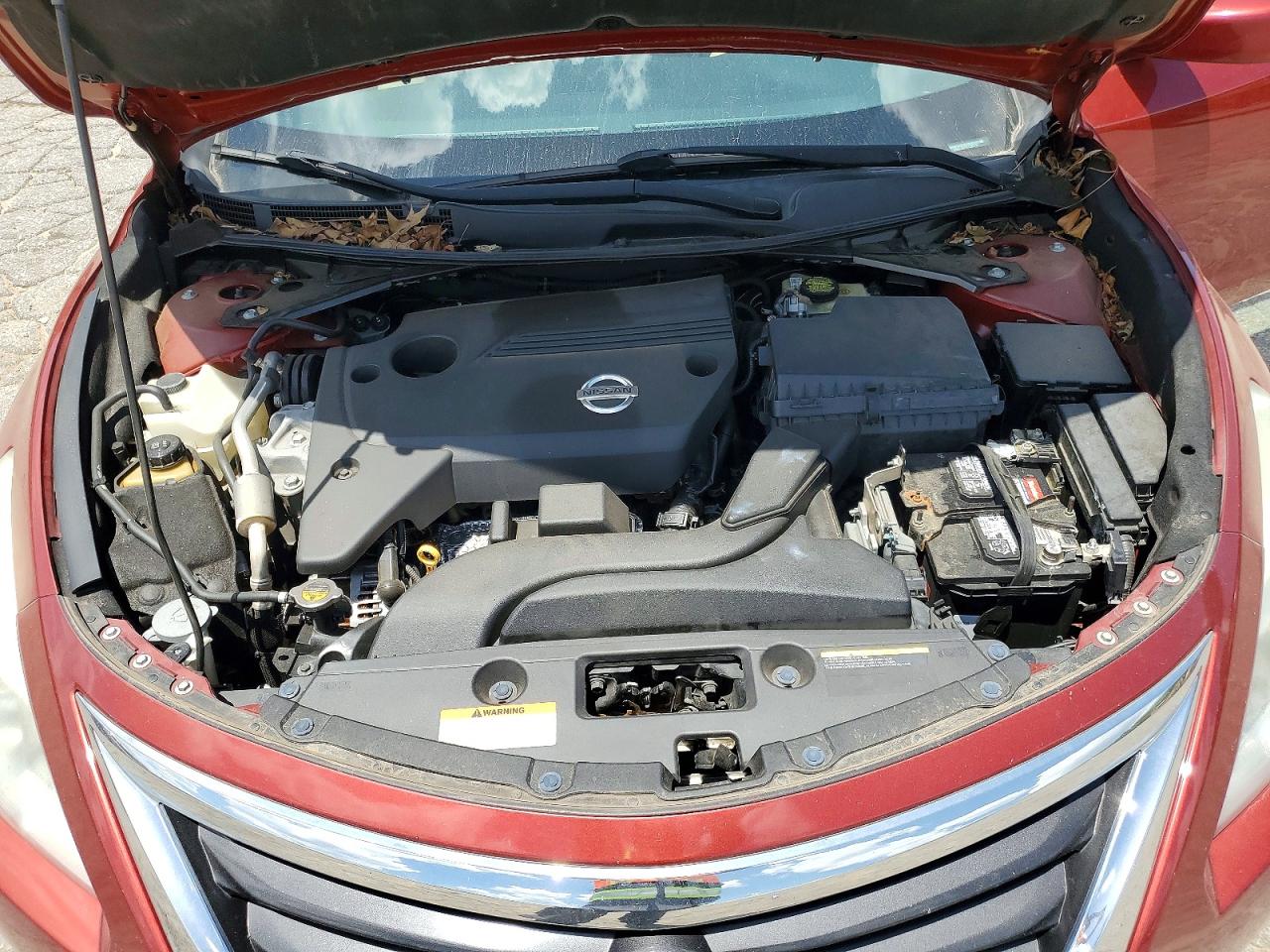 2015 Nissan Altima 2.5 S Red vin: 1N4AL3APXFC267751