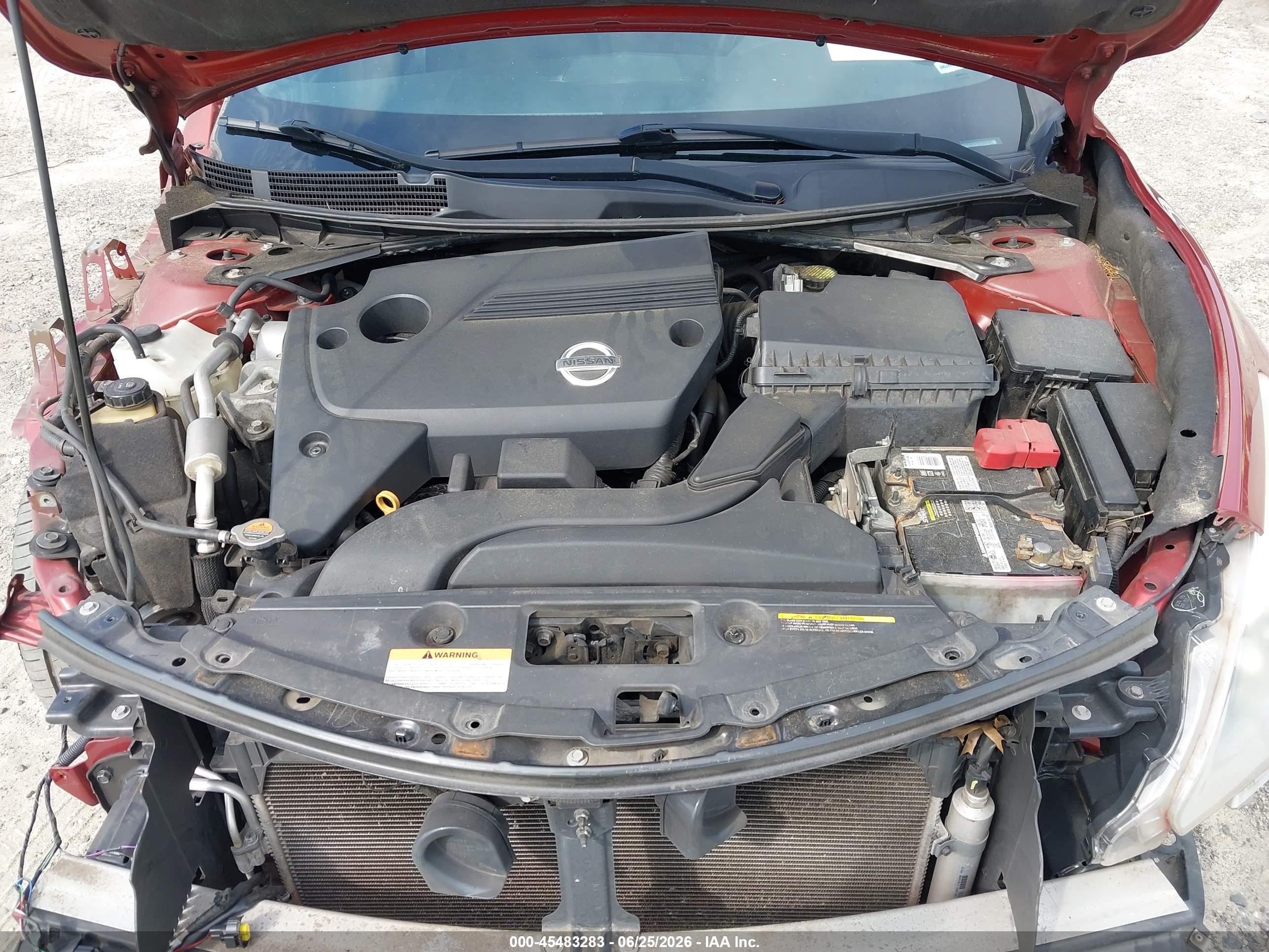 2015 Nissan Altima 2.5 Sv Red vin: 1N4AL3APXFC268673
