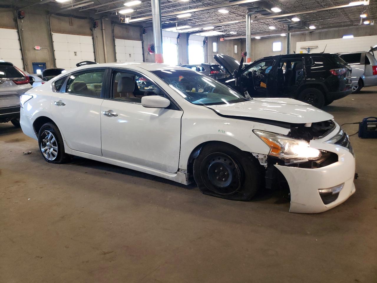 2015 Nissan Altima 2.5 S White vin: 1N4AL3APXFC275655