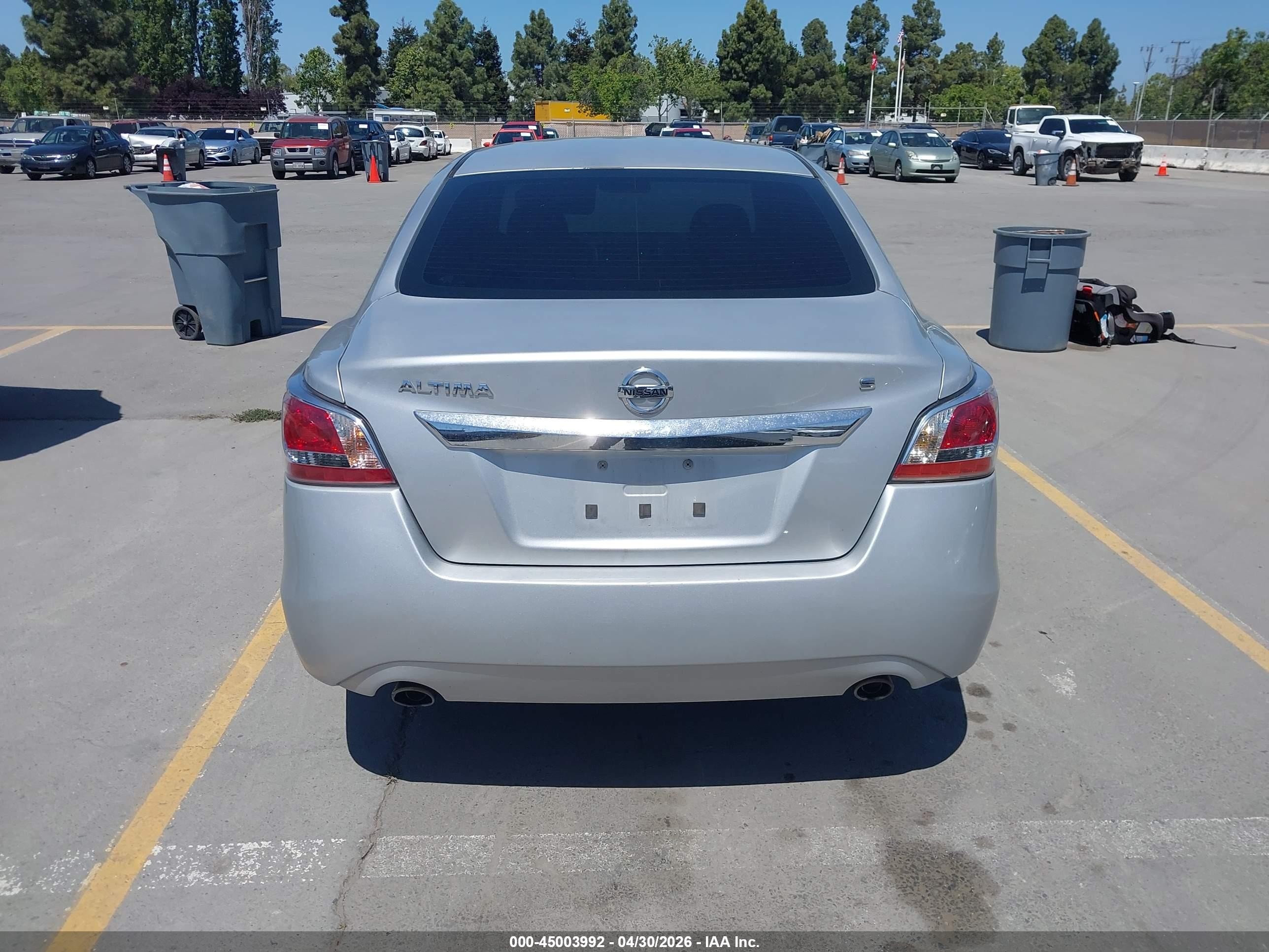 2015 Nissan Altima 2.5/2.5 S/2.5 Sl/2.5 Sv Silver vin: 1N4AL3APXFC276515