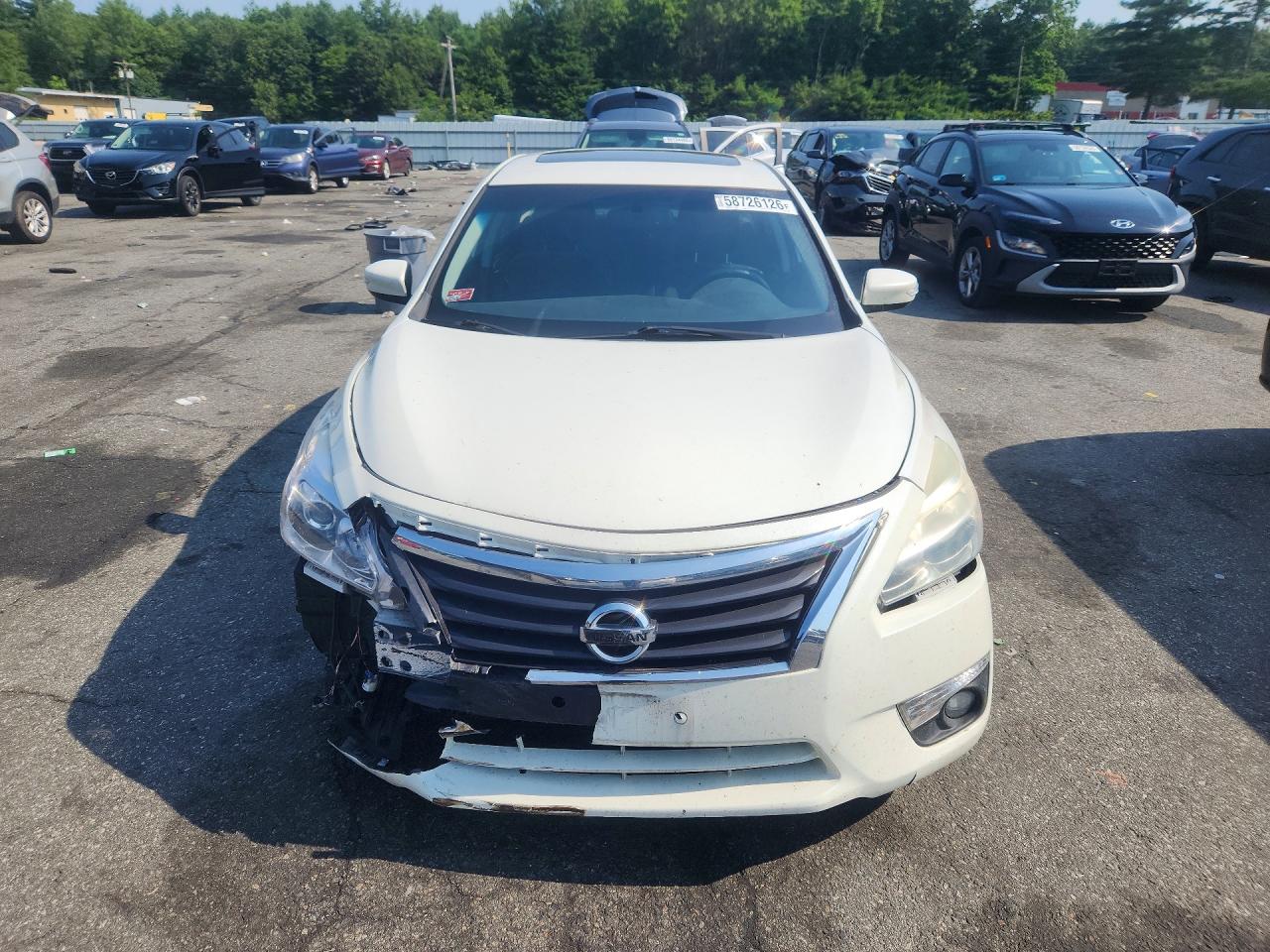 2015 Nissan Altima 2.5 Sv White vin: 1N4AL3APXFC277065