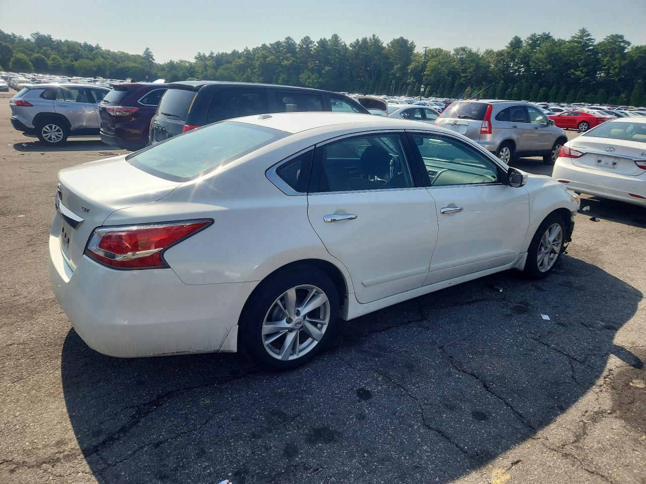 2015 Nissan Altima 2.5 Sv White vin: 1N4AL3APXFC277065