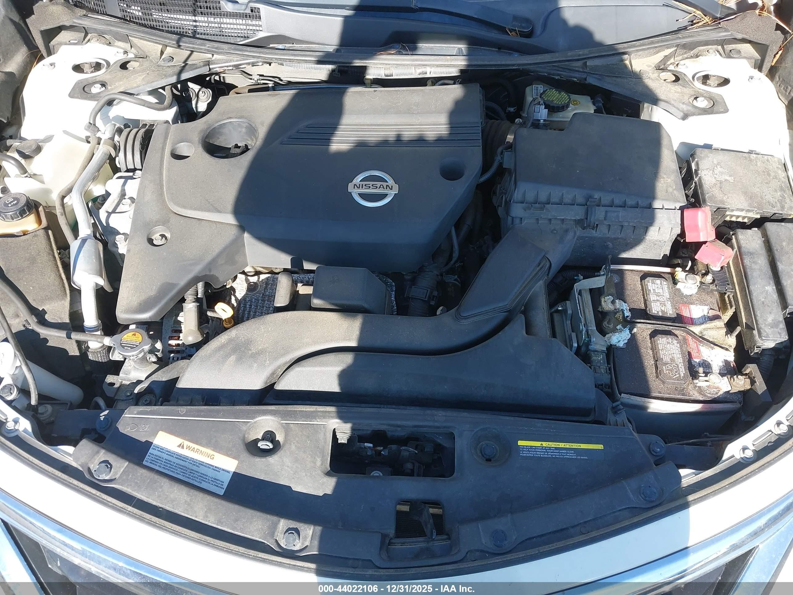 2015 Nissan Altima 2.5 S White vin: 1N4AL3APXFC284422