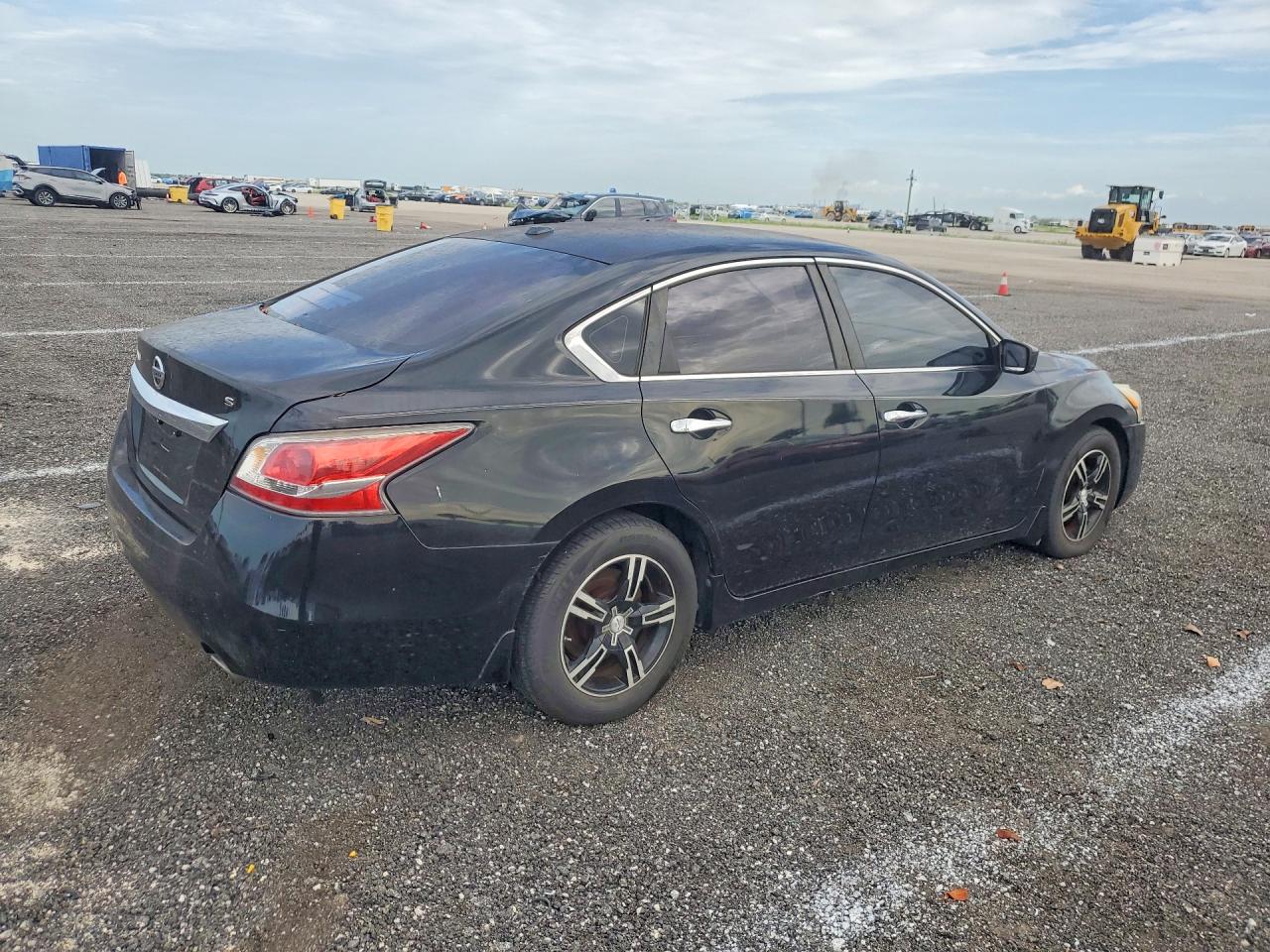 2015 Nissan Altima 2.5 S Черный vin: 1N4AL3APXFC287272