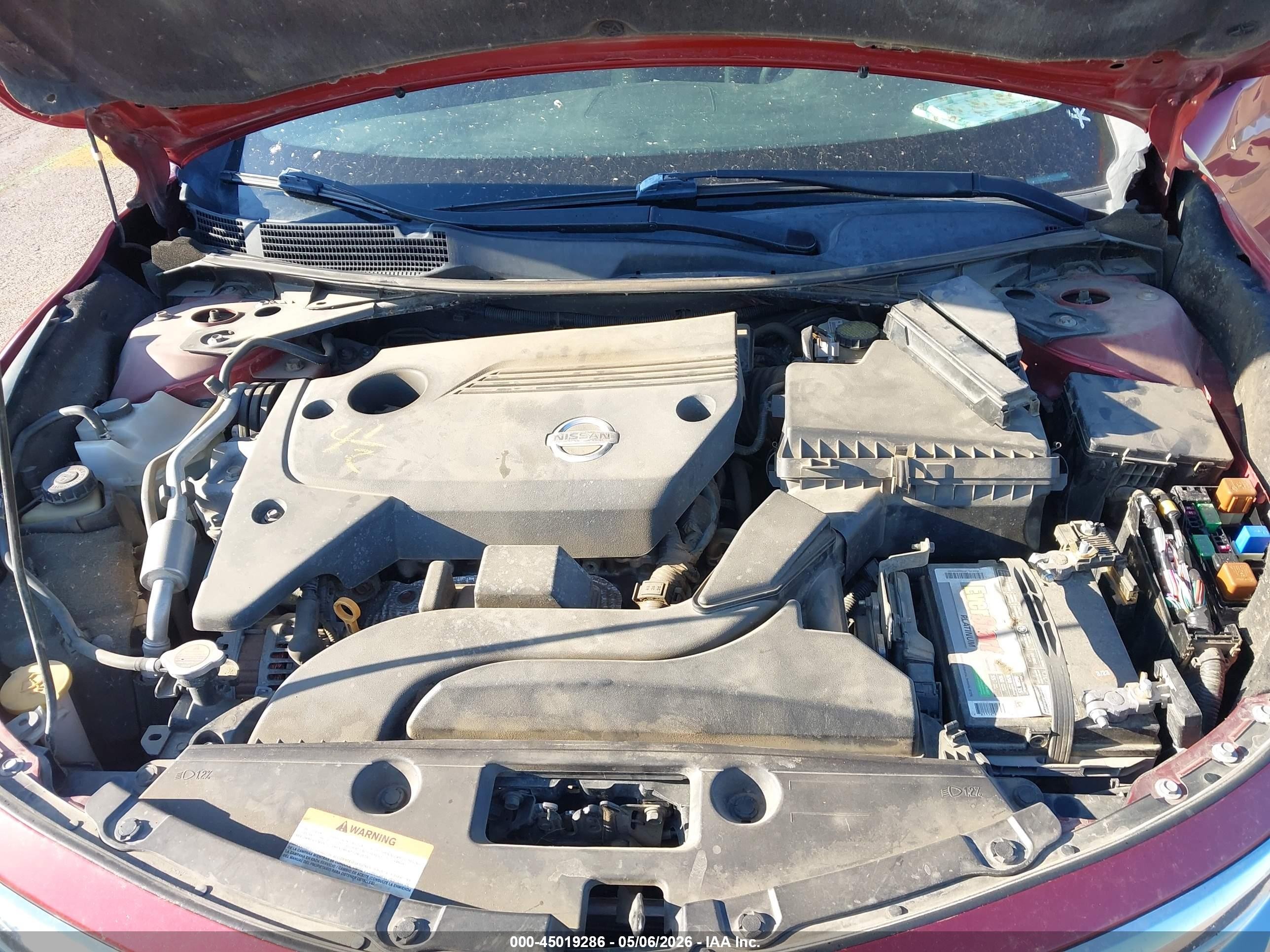 2015 Nissan Altima 2.5/2.5 S/2.5 Sl/2.5 Sv Red vin: 1N4AL3APXFC296022