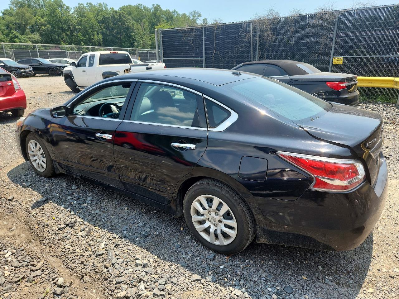 2015 Nissan Altima 2.5 S Black vin: 1N4AL3APXFC410326