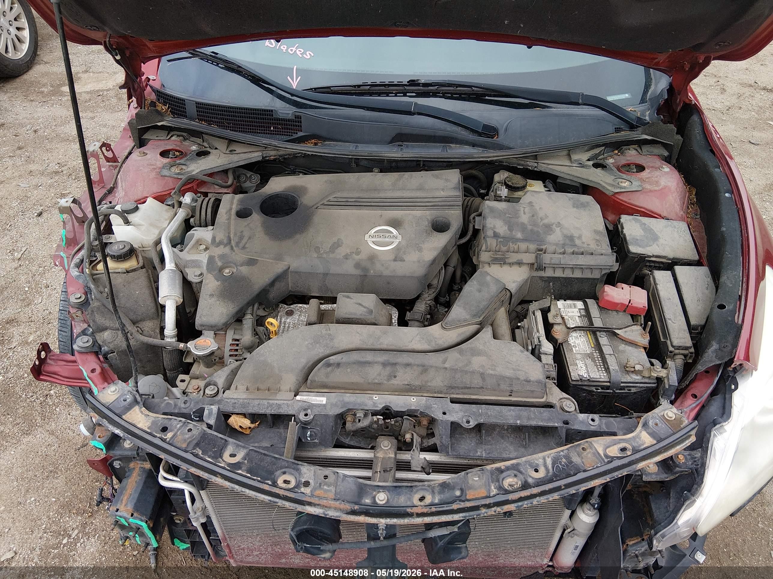 2015 Nissan Altima 2.5 S Red vin: 1N4AL3APXFC415168