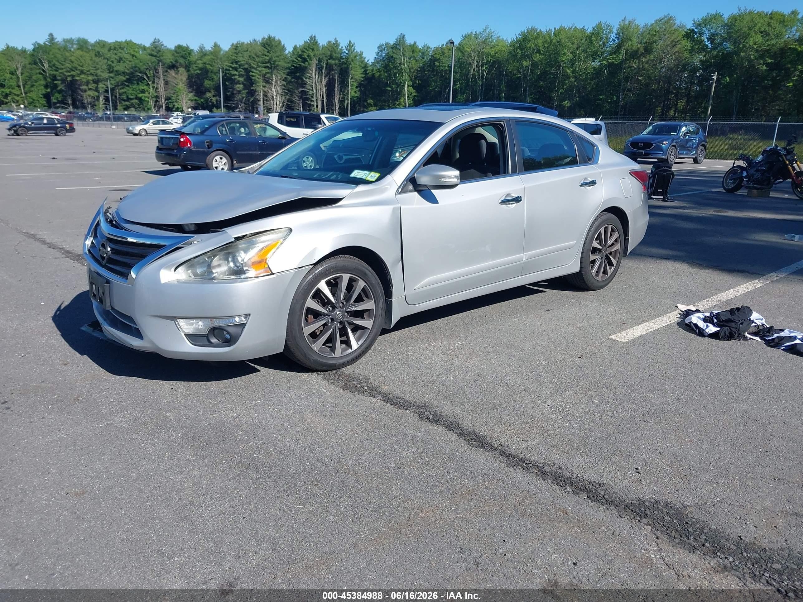 2015 Nissan Altima 2.5 Sv Silver vin: 1N4AL3APXFC426431