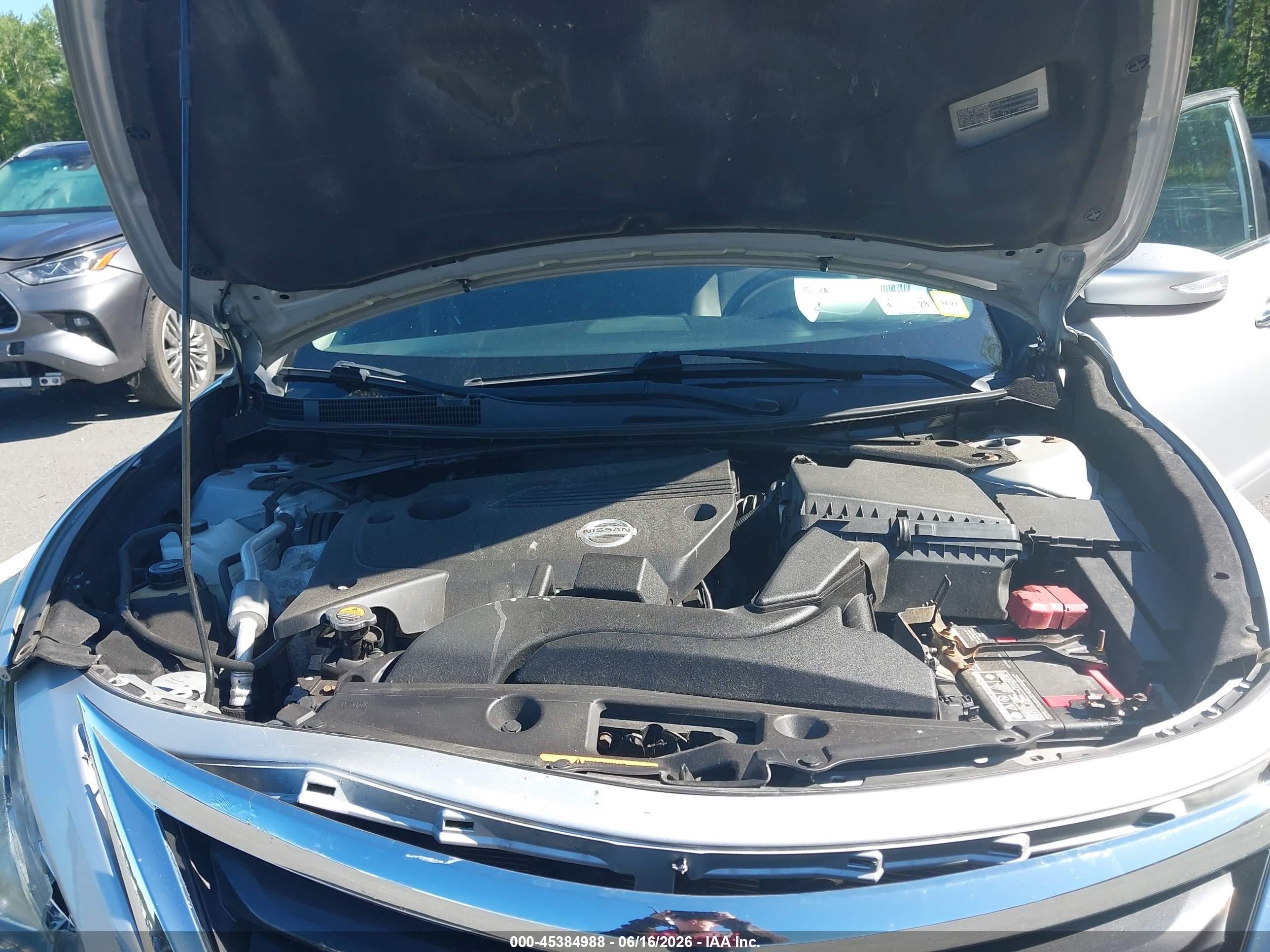 2015 Nissan Altima 2.5 Sv Silver vin: 1N4AL3APXFC426431
