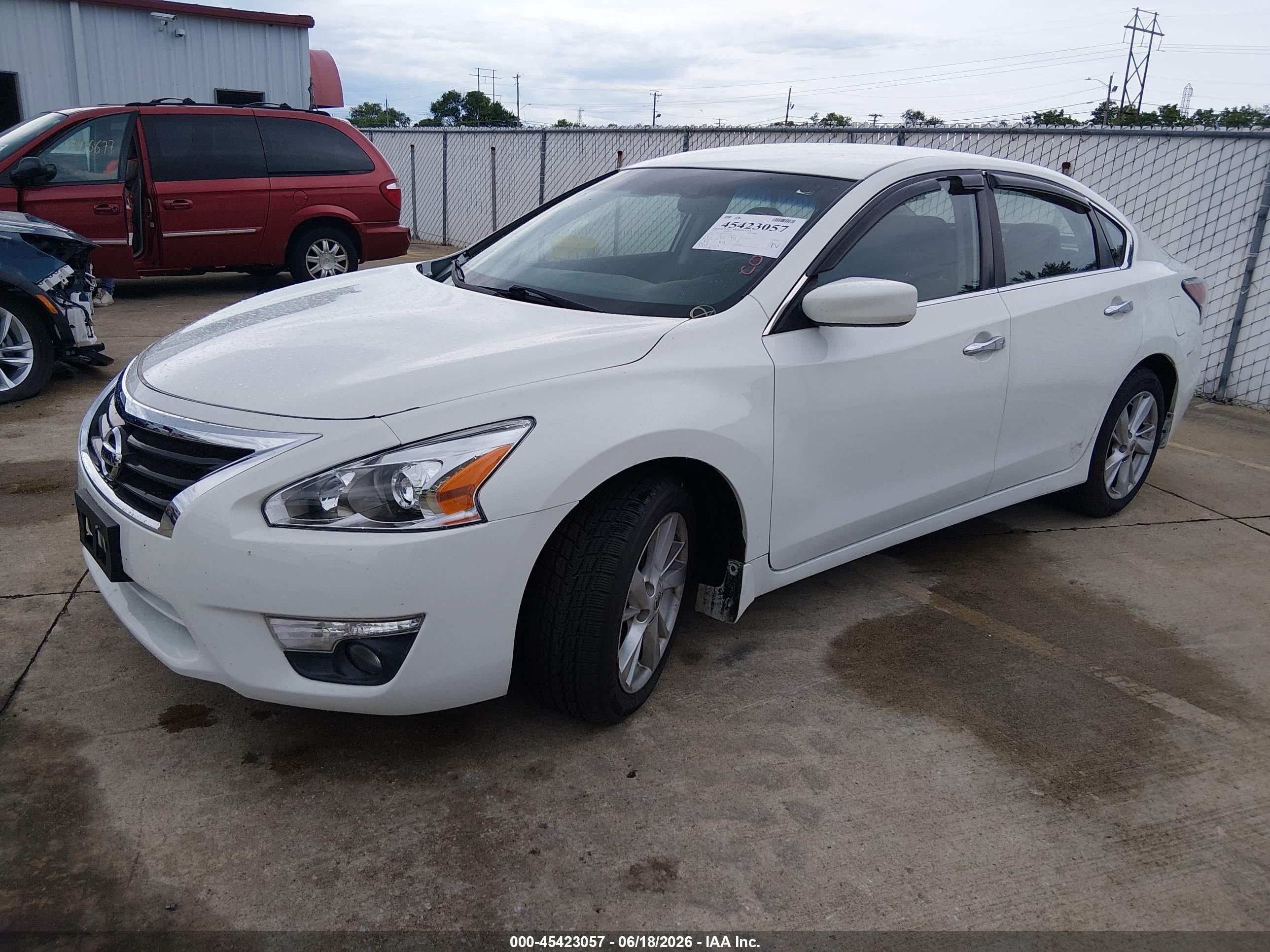 2015 Nissan Altima 2.5 Sv White vin: 1N4AL3APXFC436215