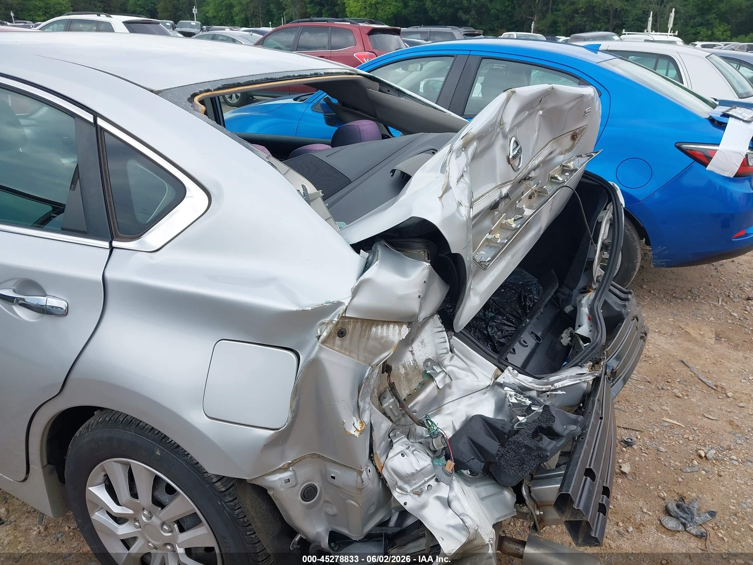 2015 Nissan Altima 2.5/2.5 S/2.5 Sl/2.5 Sv Silver vin: 1N4AL3APXFC437879