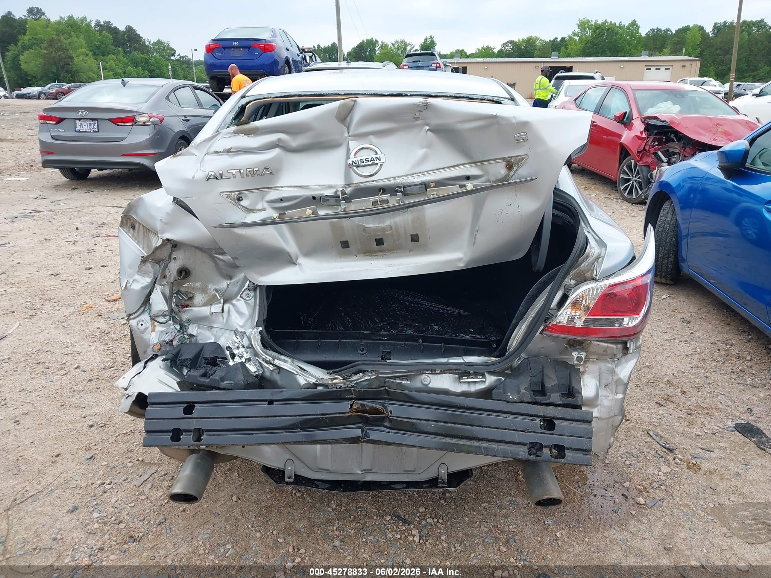 2015 Nissan Altima 2.5/2.5 S/2.5 Sl/2.5 Sv Silver vin: 1N4AL3APXFC437879
