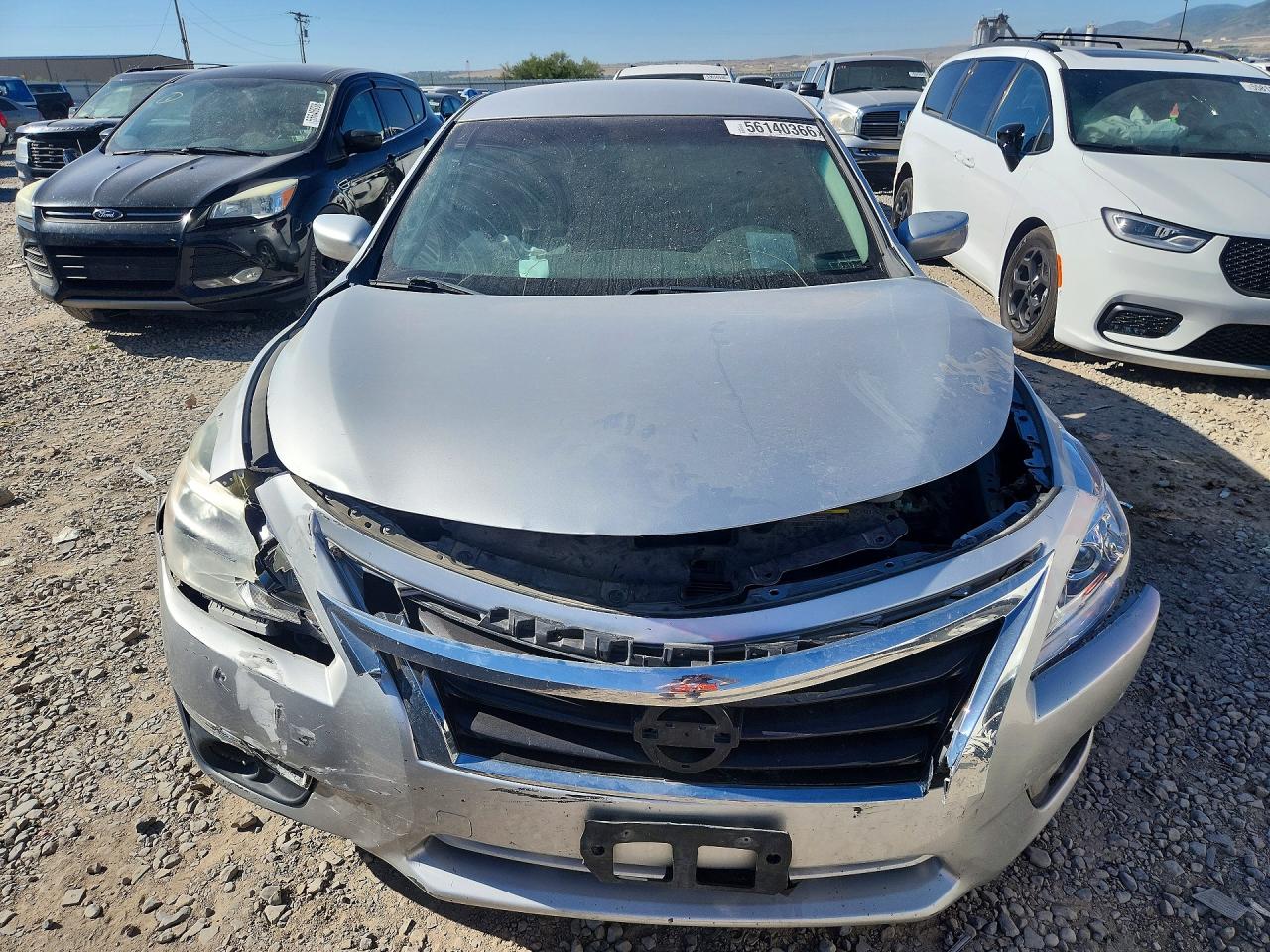 2015 Nissan Altima 2.5 Sv Серебряный vin: 1N4AL3APXFC460160