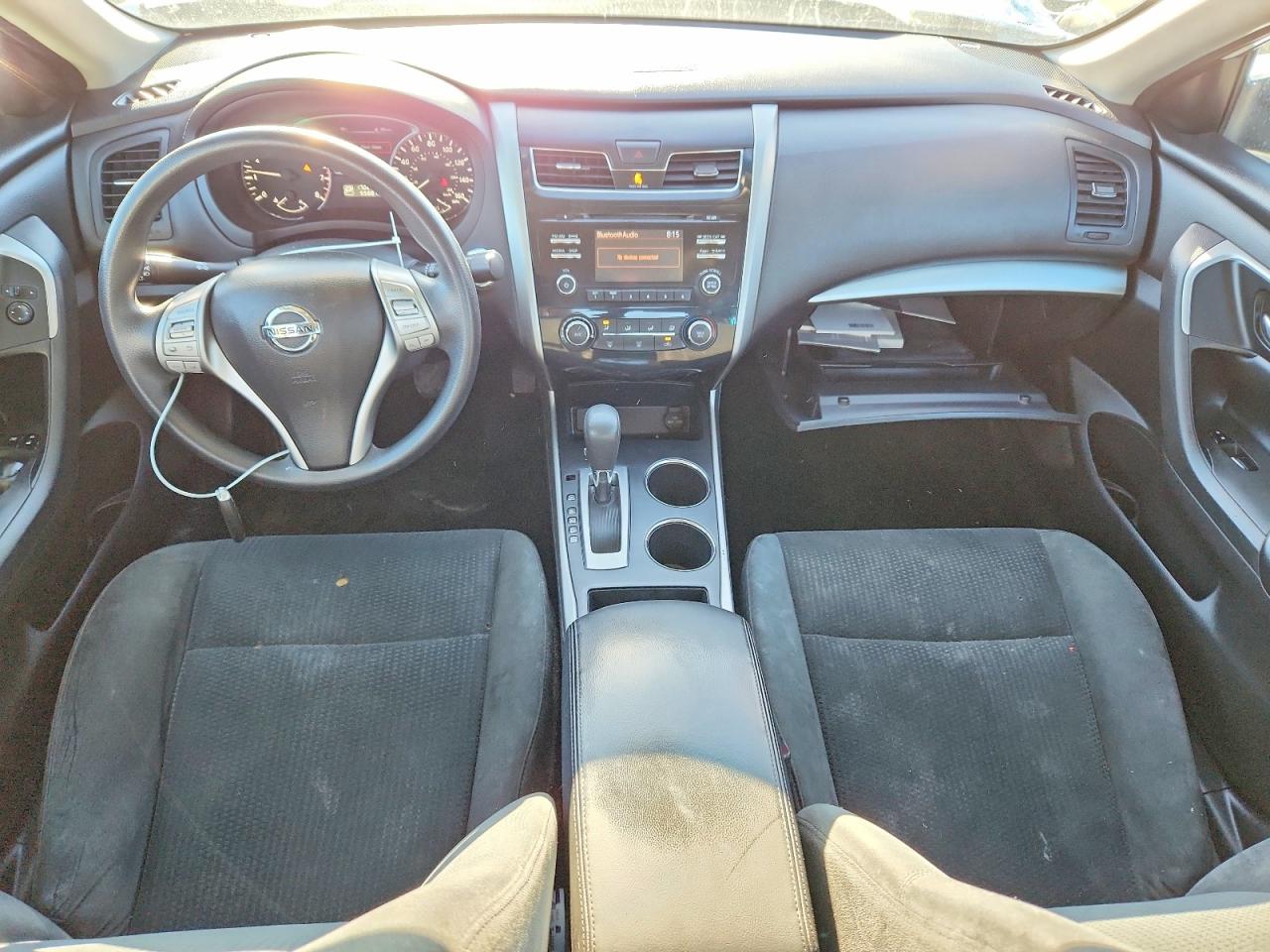 2015 Nissan Altima 2.5 S White vin: 1N4AL3APXFC467223
