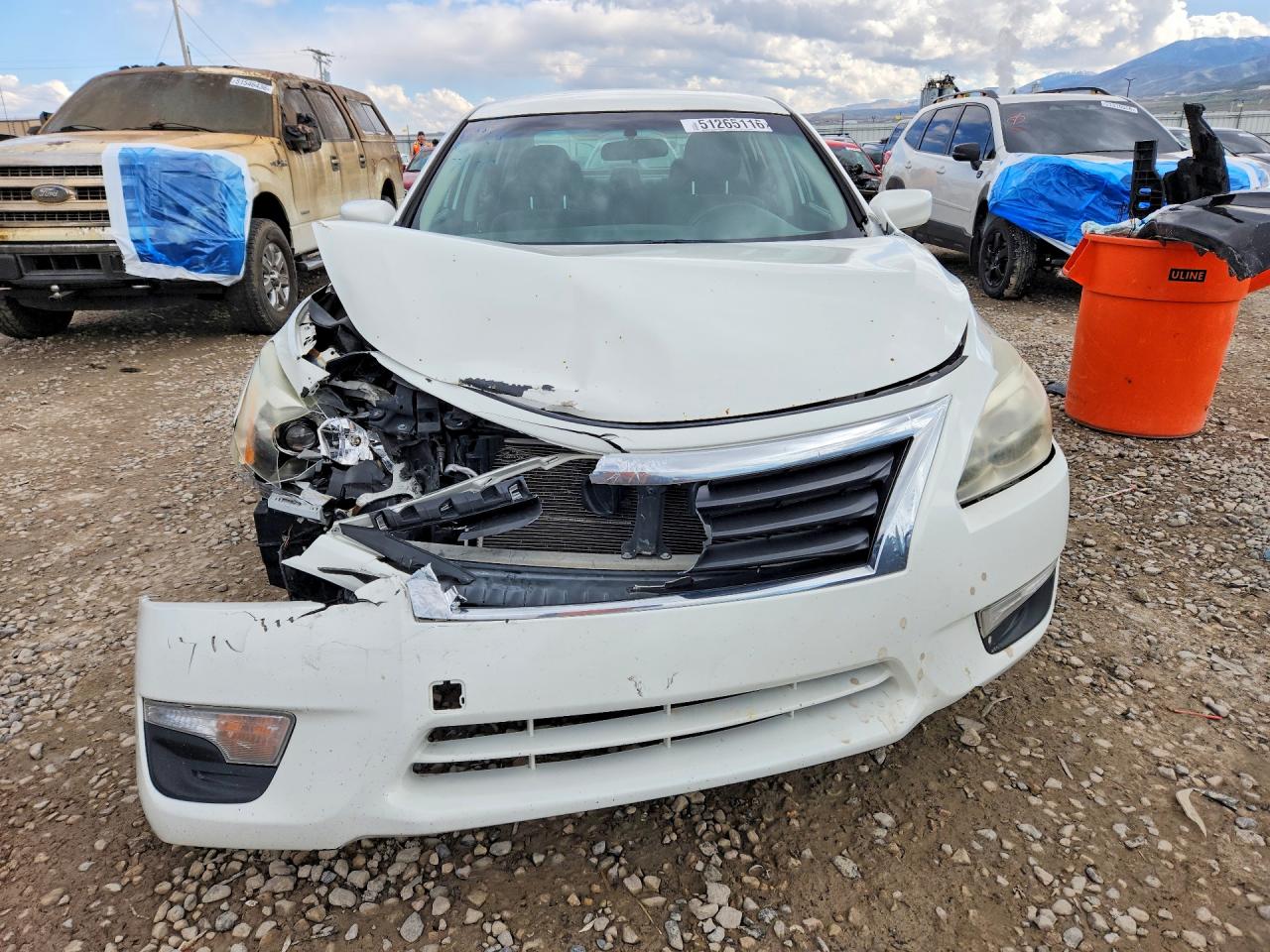 2015 Nissan Altima 2.5 S White vin: 1N4AL3APXFC467223
