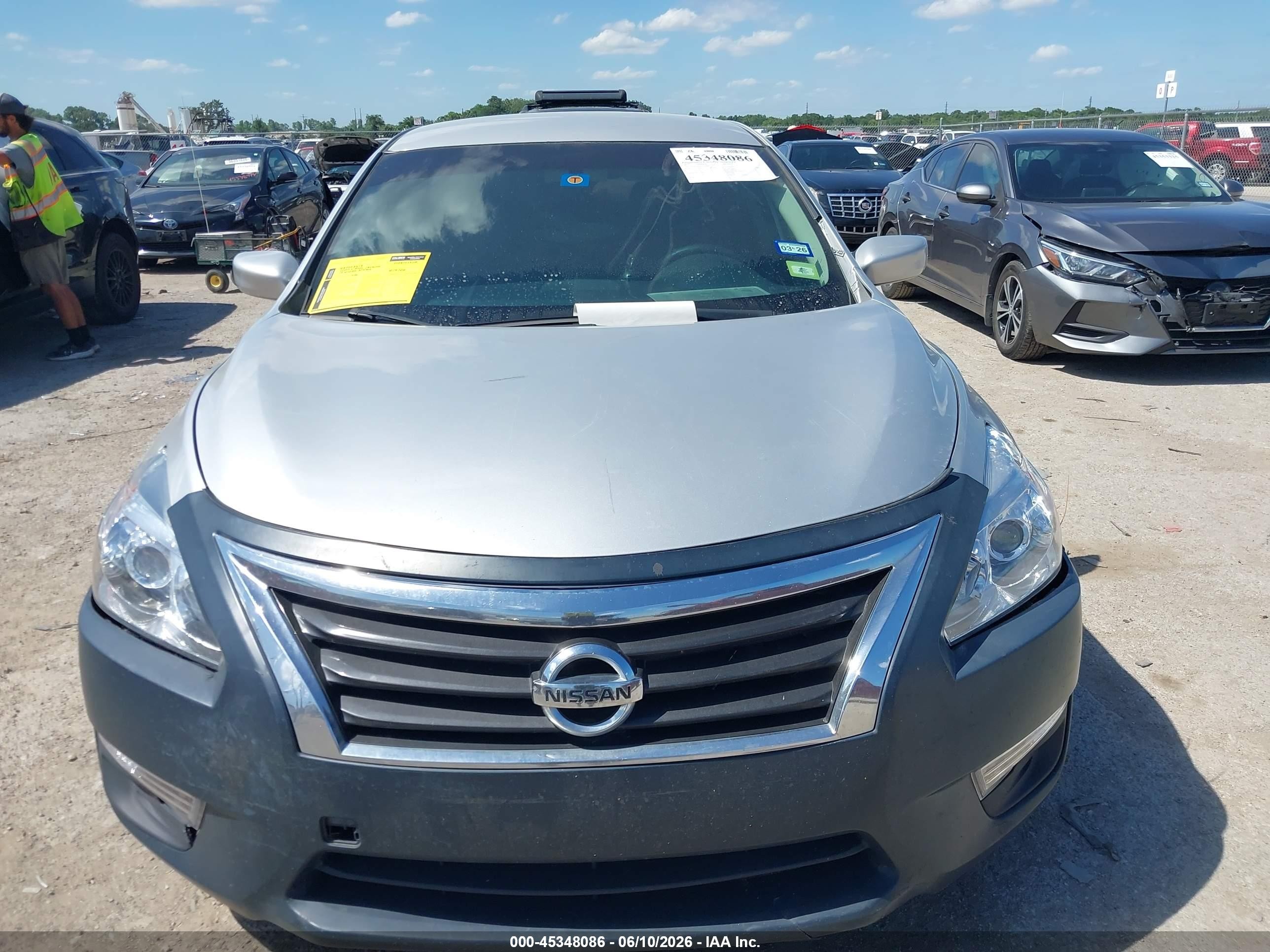 2015 Nissan Altima 2.5 S Silver vin: 1N4AL3APXFC479999