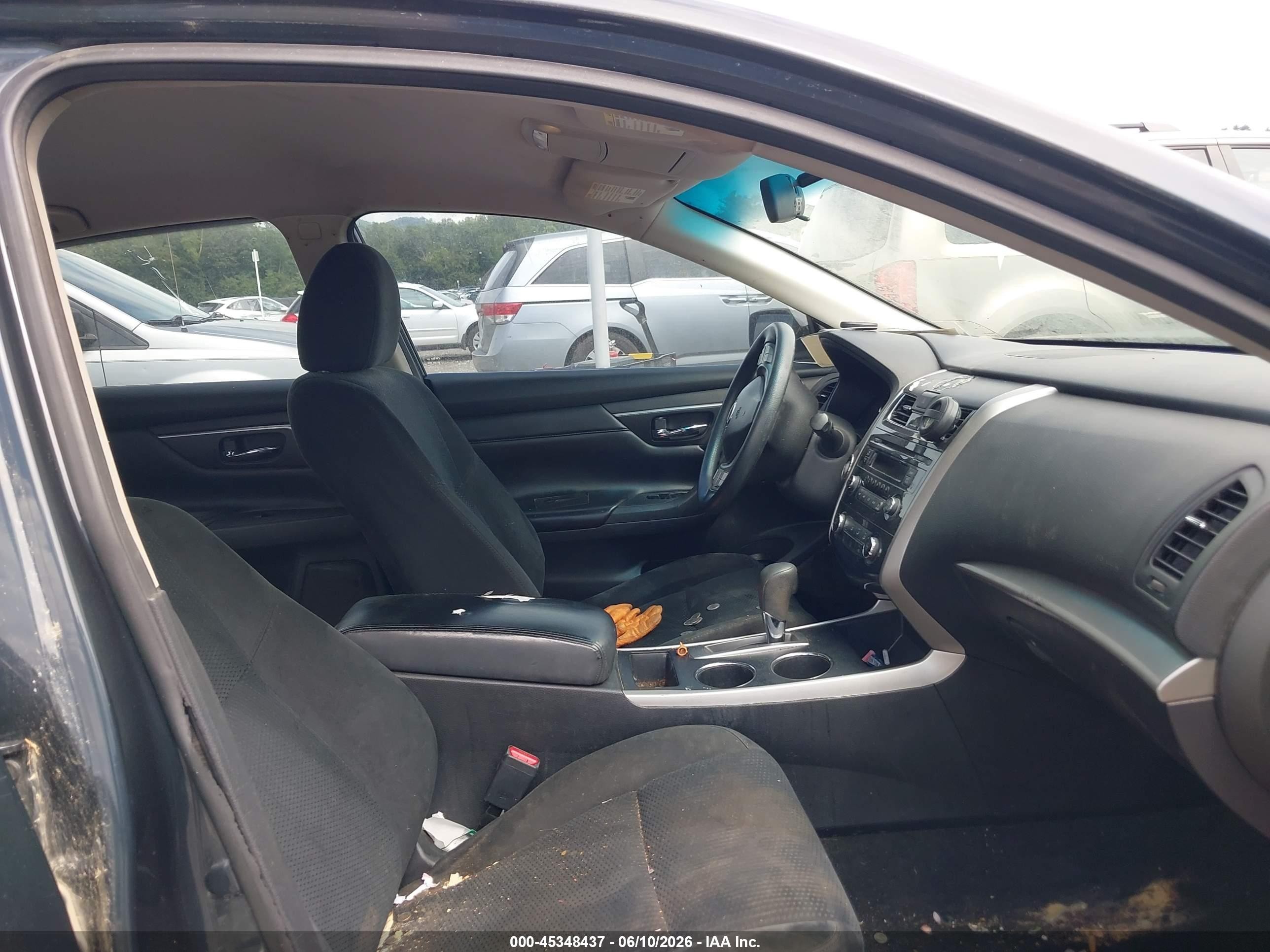 2015 Nissan Altima 2.5 S Черный vin: 1N4AL3APXFC491392
