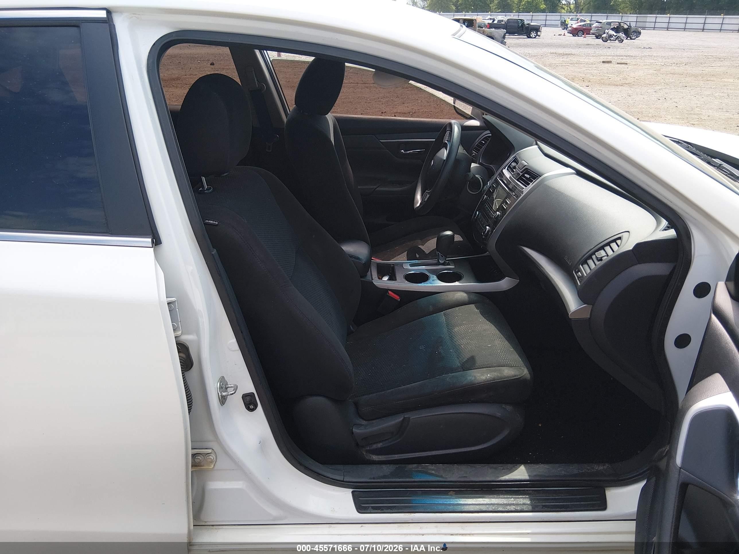 2015 Nissan Altima 2.5 S Gold vin: 1N4AL3APXFC570433