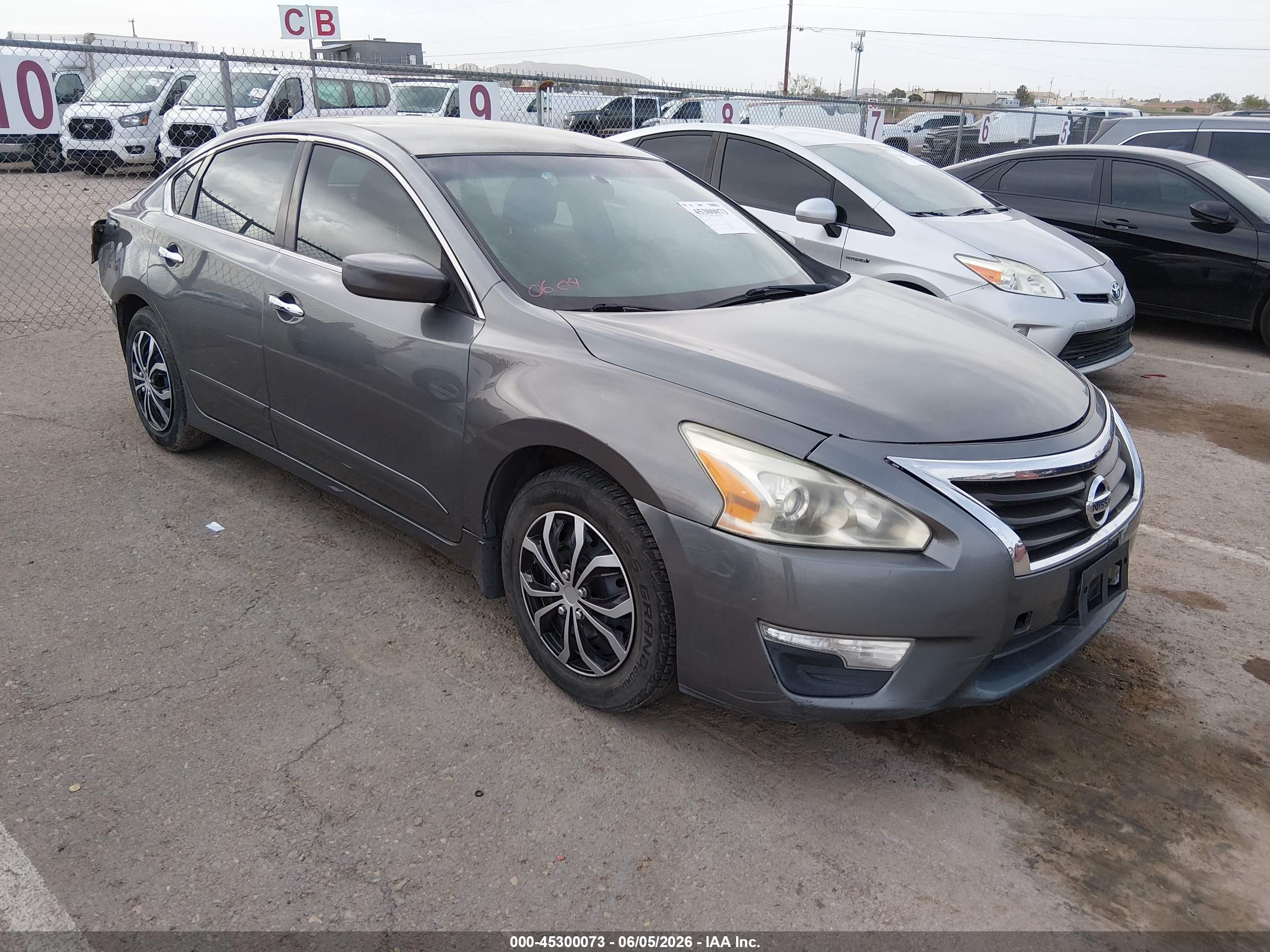 2015 Nissan Altima 2.5 S Silver vin: 1N4AL3APXFC572151