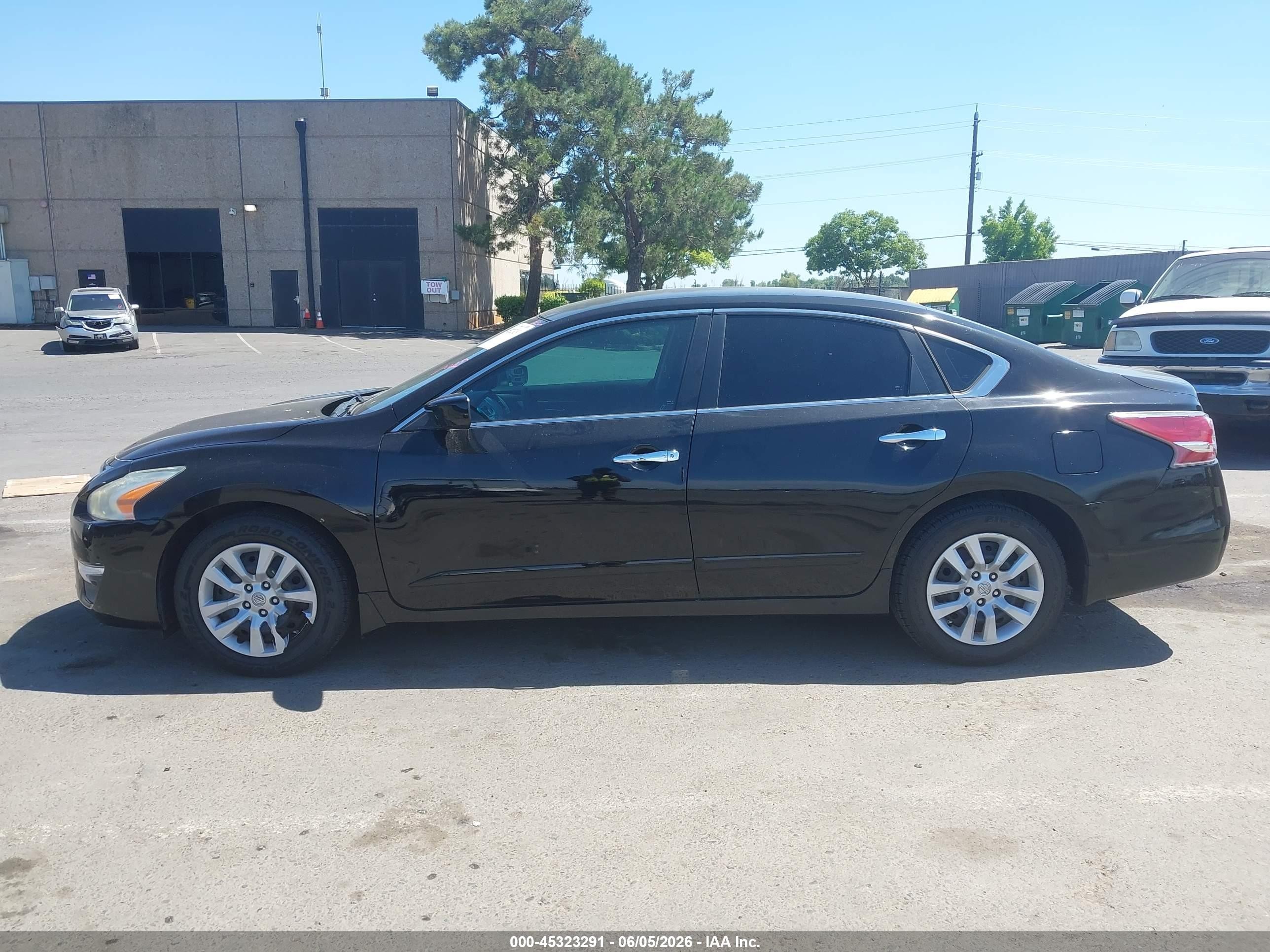 2015 Nissan Altima 2.5 S Black vin: 1N4AL3APXFC577320