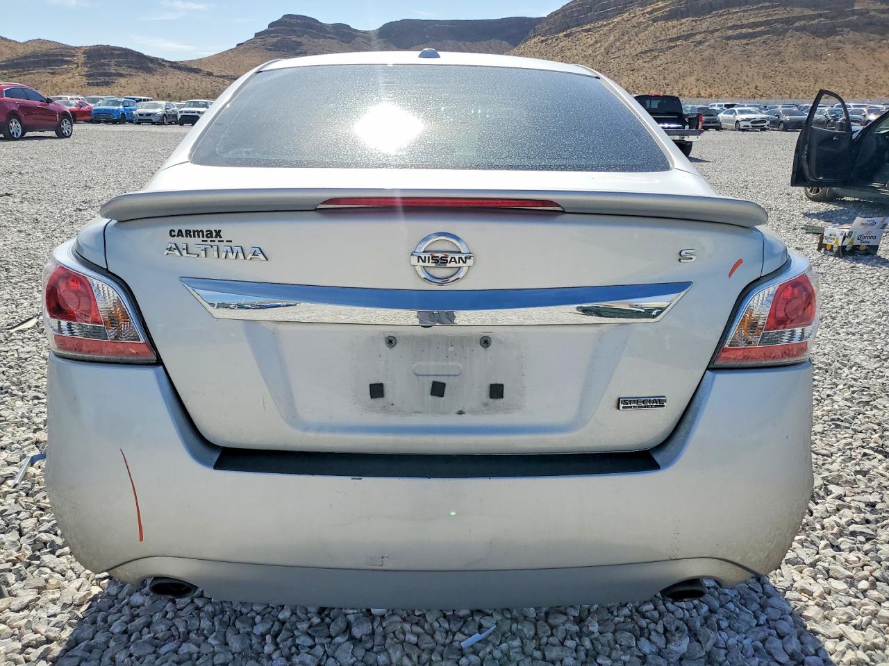 2015 Nissan Altima 2.5 S Silver vin: 1N4AL3APXFC578838