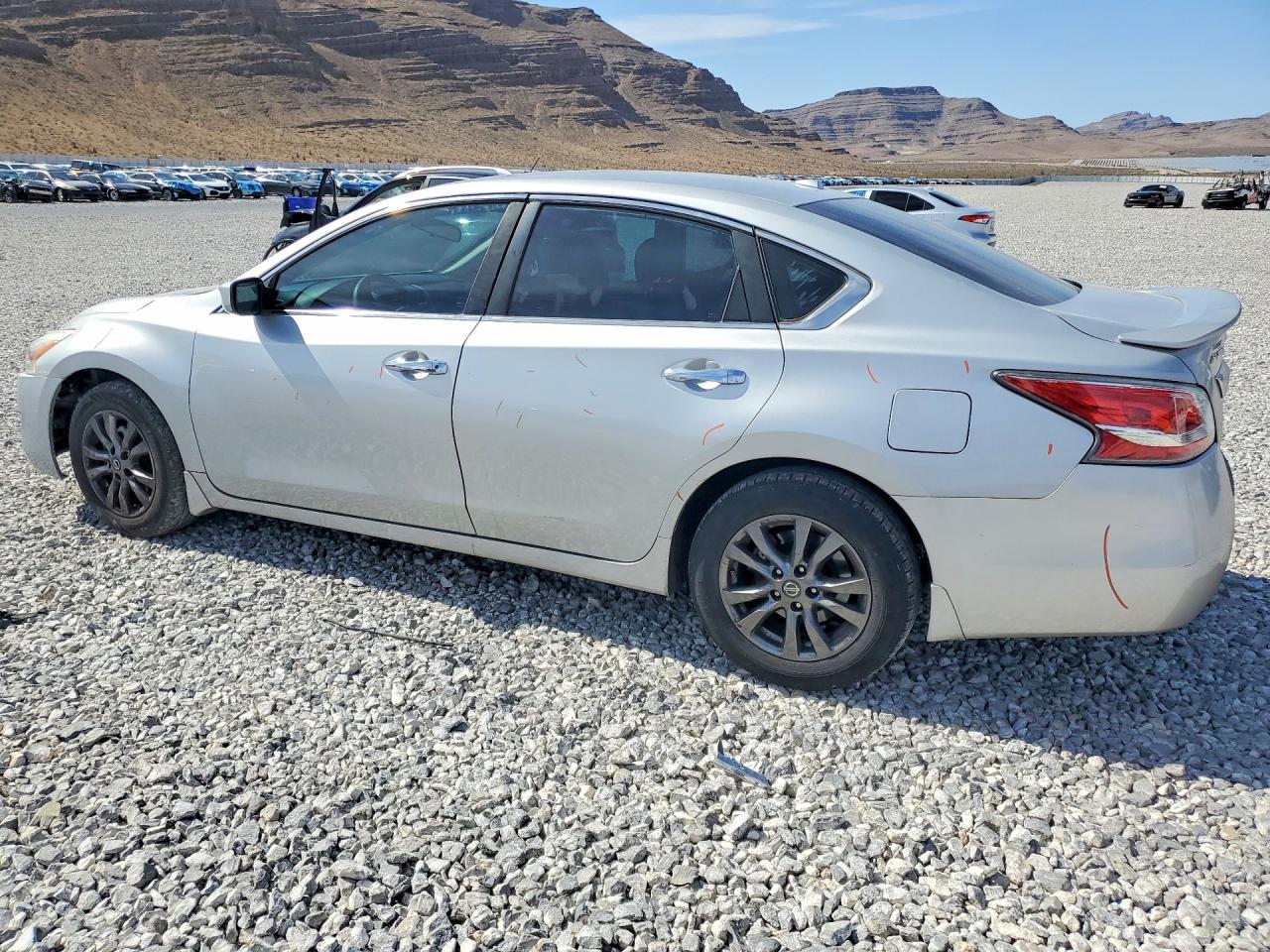 2015 Nissan Altima 2.5 S Silver vin: 1N4AL3APXFC578838