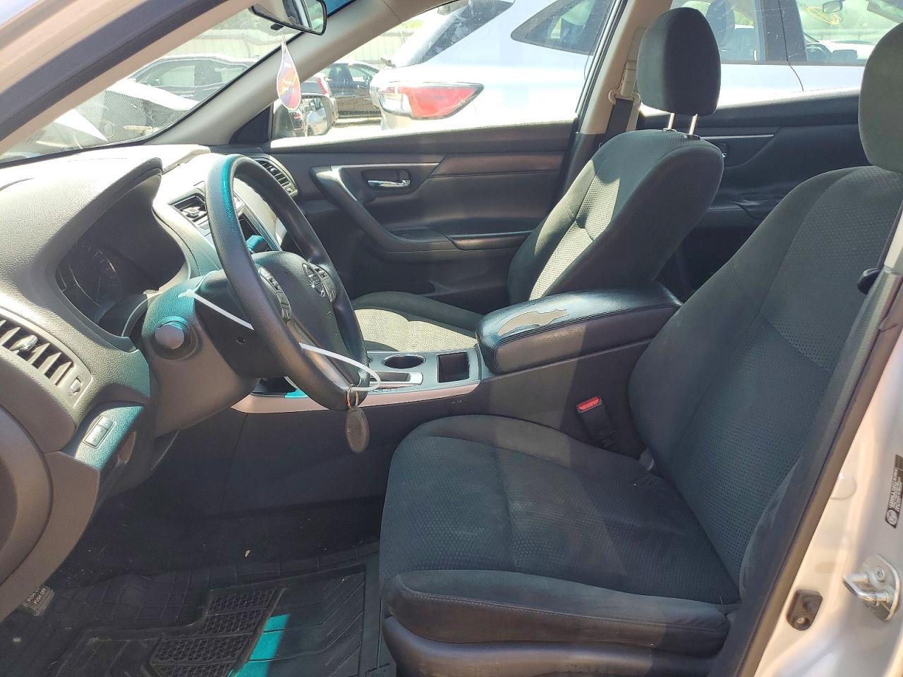 2015 Nissan Altima 2.5 S Silver vin: 1N4AL3APXFC584302