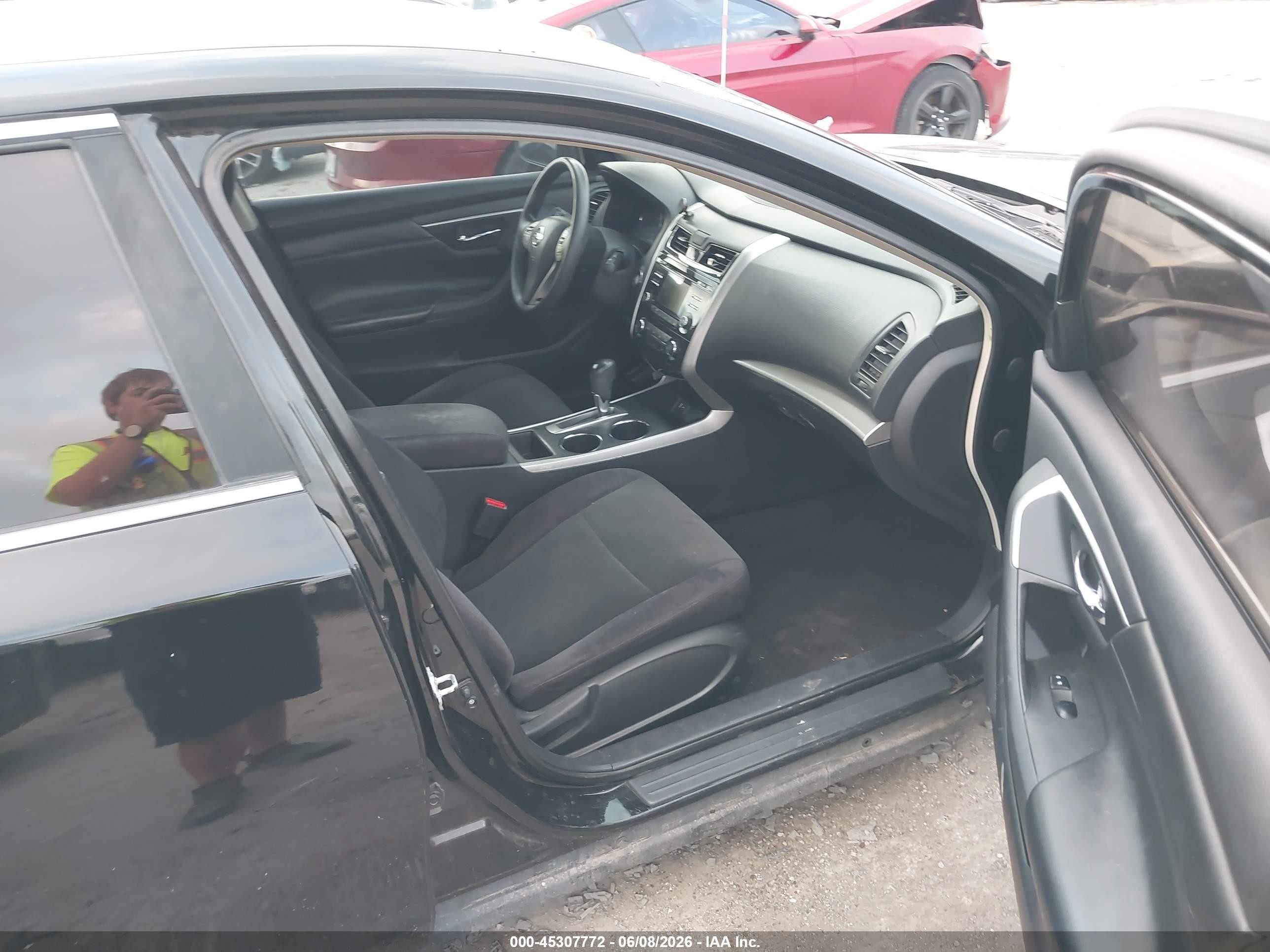 2015 Nissan Altima 2.5 S Black vin: 1N4AL3APXFC598748