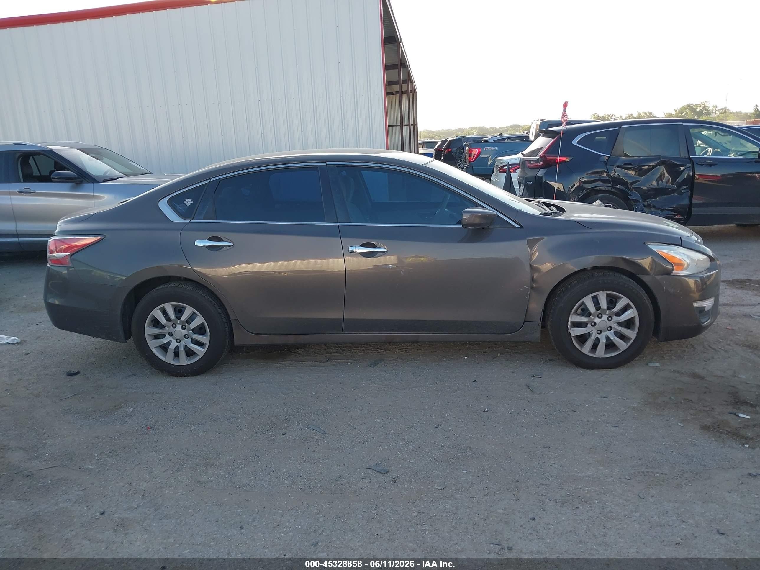 2015 Nissan Altima 2.5/2.5 S/2.5 Sl/2.5 Sv Gray vin: 1N4AL3APXFN302924