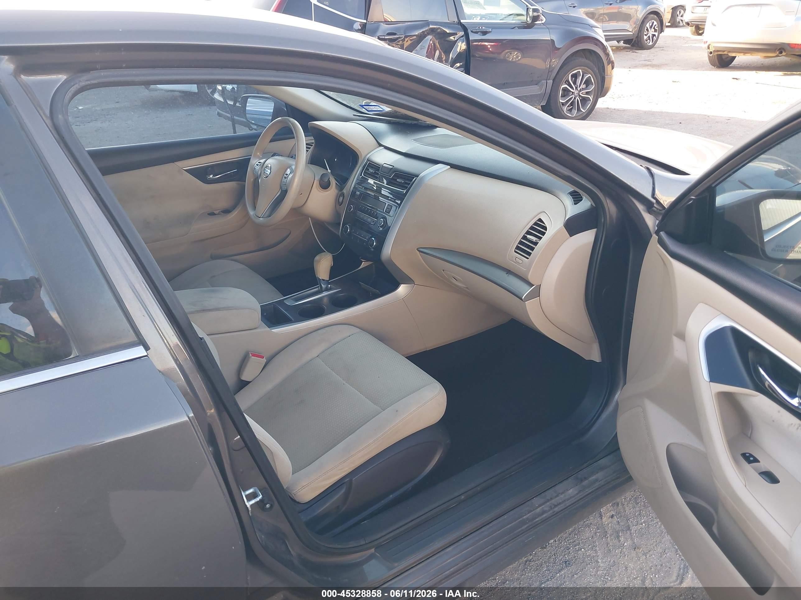 2015 Nissan Altima 2.5/2.5 S/2.5 Sl/2.5 Sv Gray vin: 1N4AL3APXFN302924