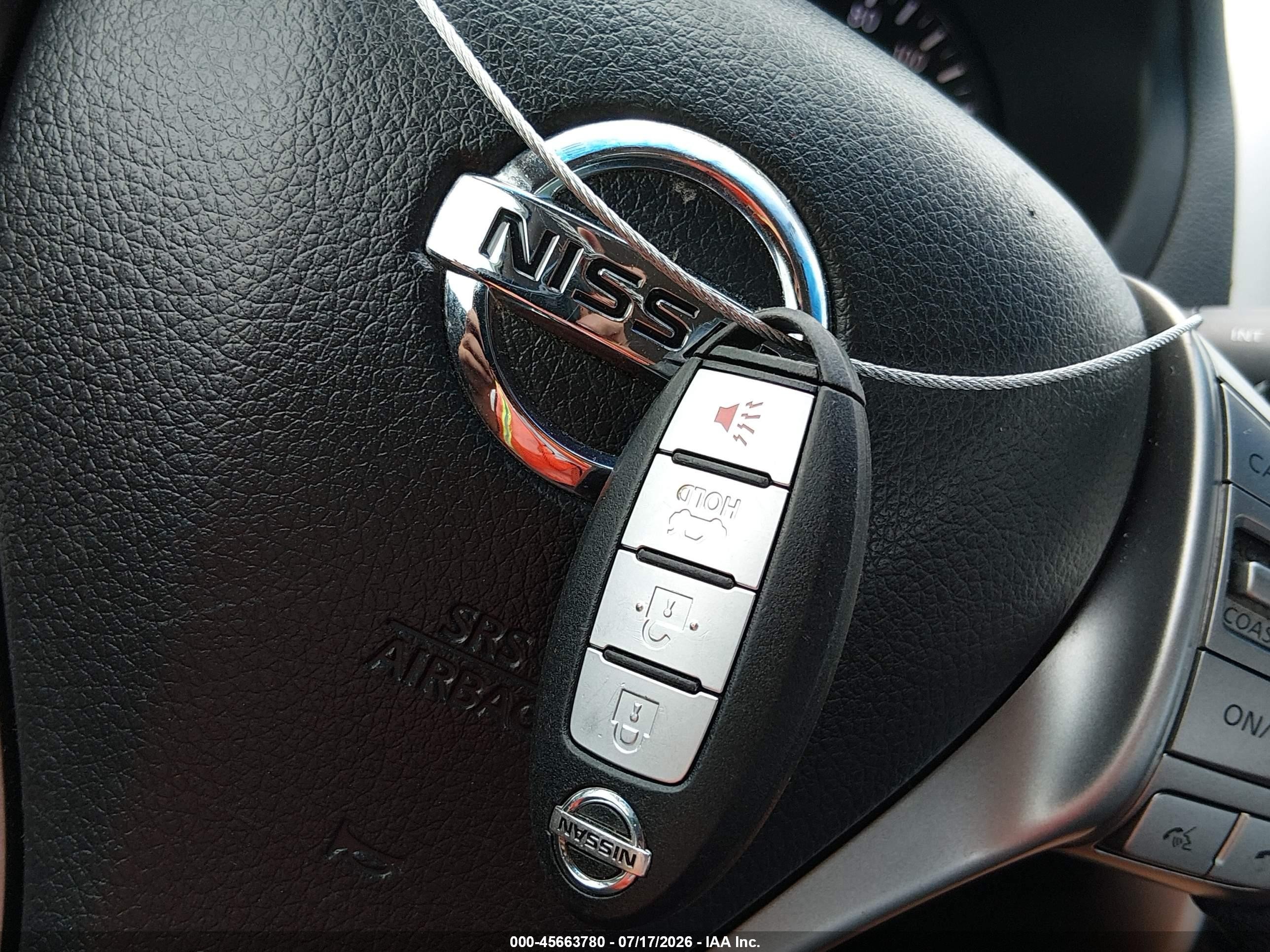 2015 Nissan Altima 2.5 S White vin: 1N4AL3APXFN308982