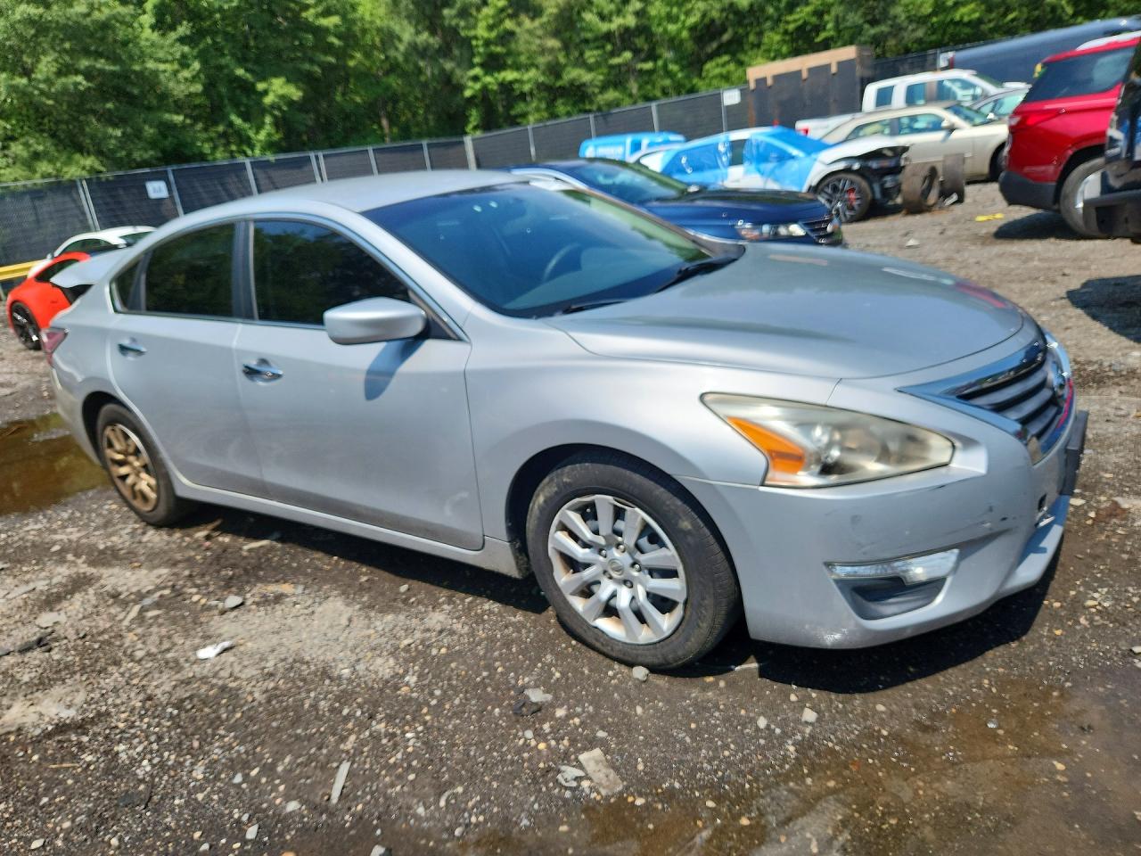 2015 Nissan Altima 2.5 Silver vin: 1N4AL3APXFN314555