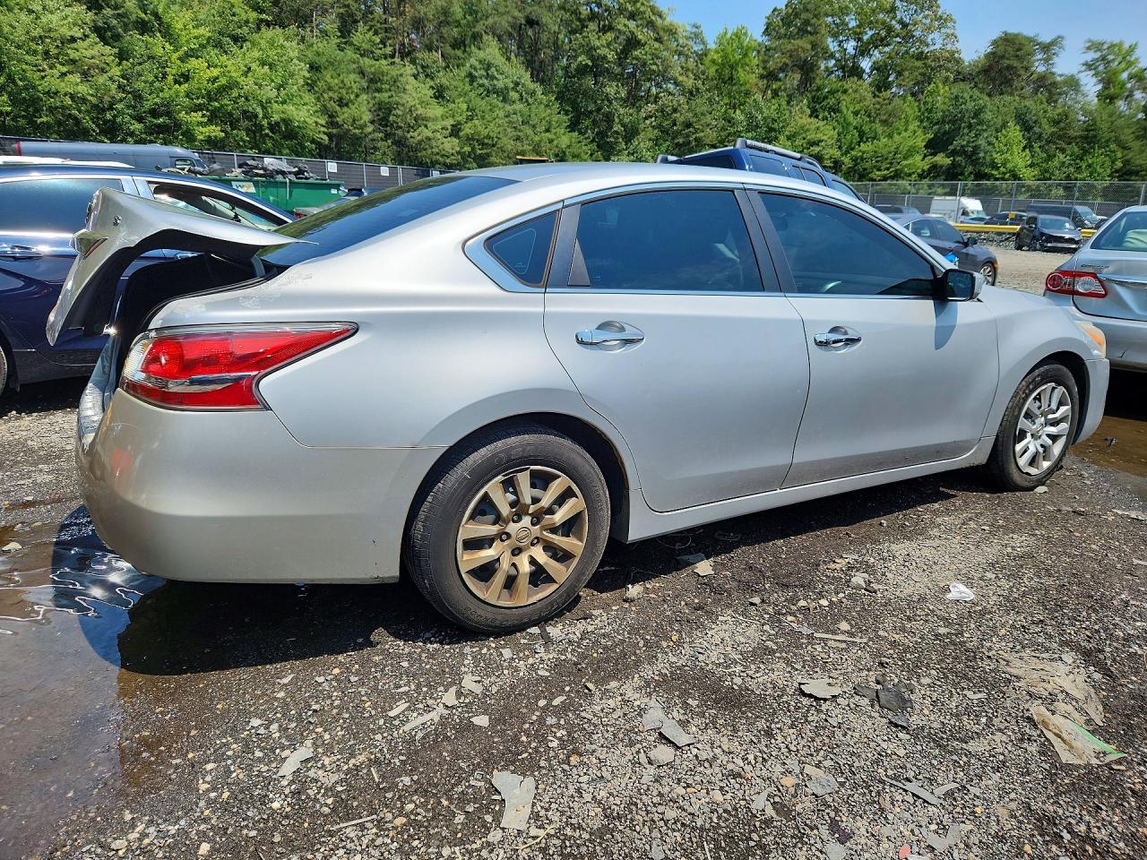 2015 Nissan Altima 2.5 Silver vin: 1N4AL3APXFN314555