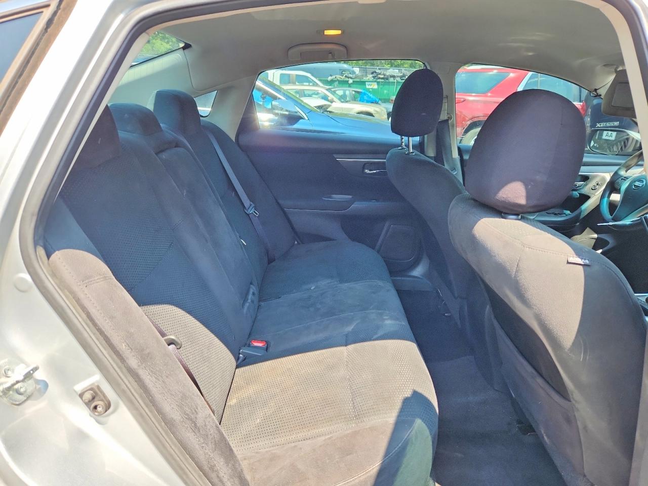 2015 Nissan Altima 2.5 Silver vin: 1N4AL3APXFN314555