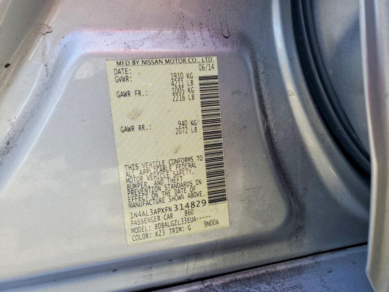 2015 Nissan Altima 2.5 S Silver vin: 1N4AL3APXFN314829