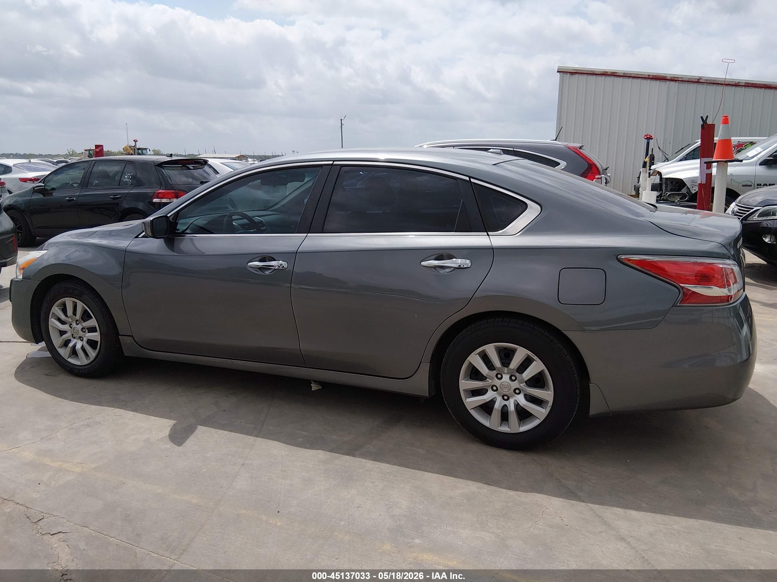 2015 Nissan Altima 2.5 S Gray vin: 1N4AL3APXFN322638
