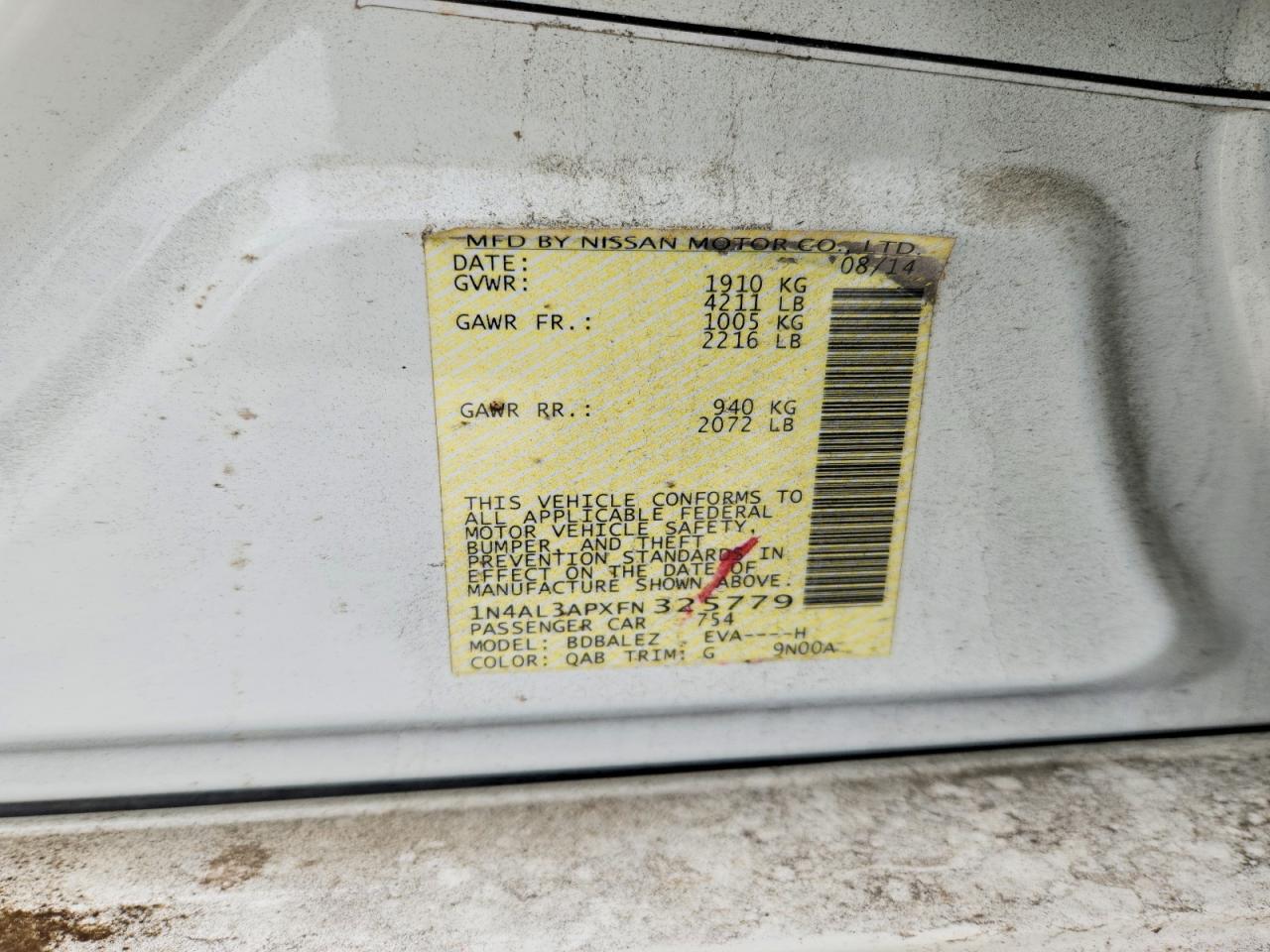 2015 Nissan Altima 2.5 S White vin: 1N4AL3APXFN325779