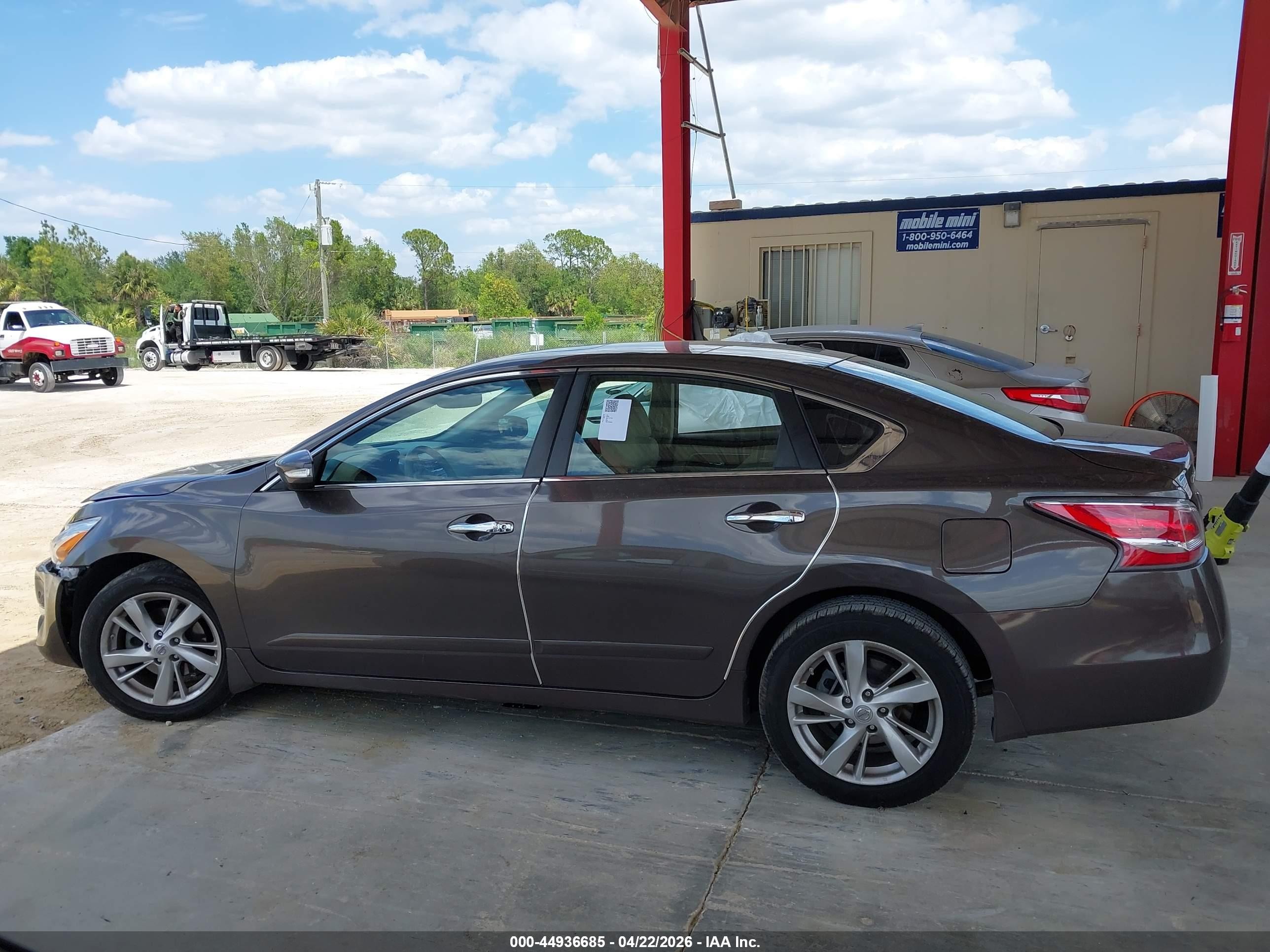 2015 Nissan Altima 2.5 Sl Champagne vin: 1N4AL3APXFN338127