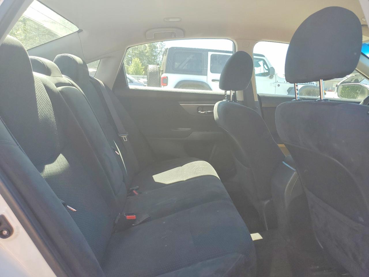 2015 Nissan Altima 2.5 S White vin: 1N4AL3APXFN338564