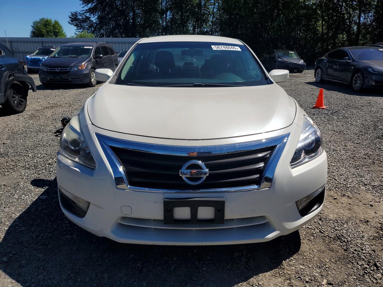 2015 Nissan Altima 2.5 S White vin: 1N4AL3APXFN338564