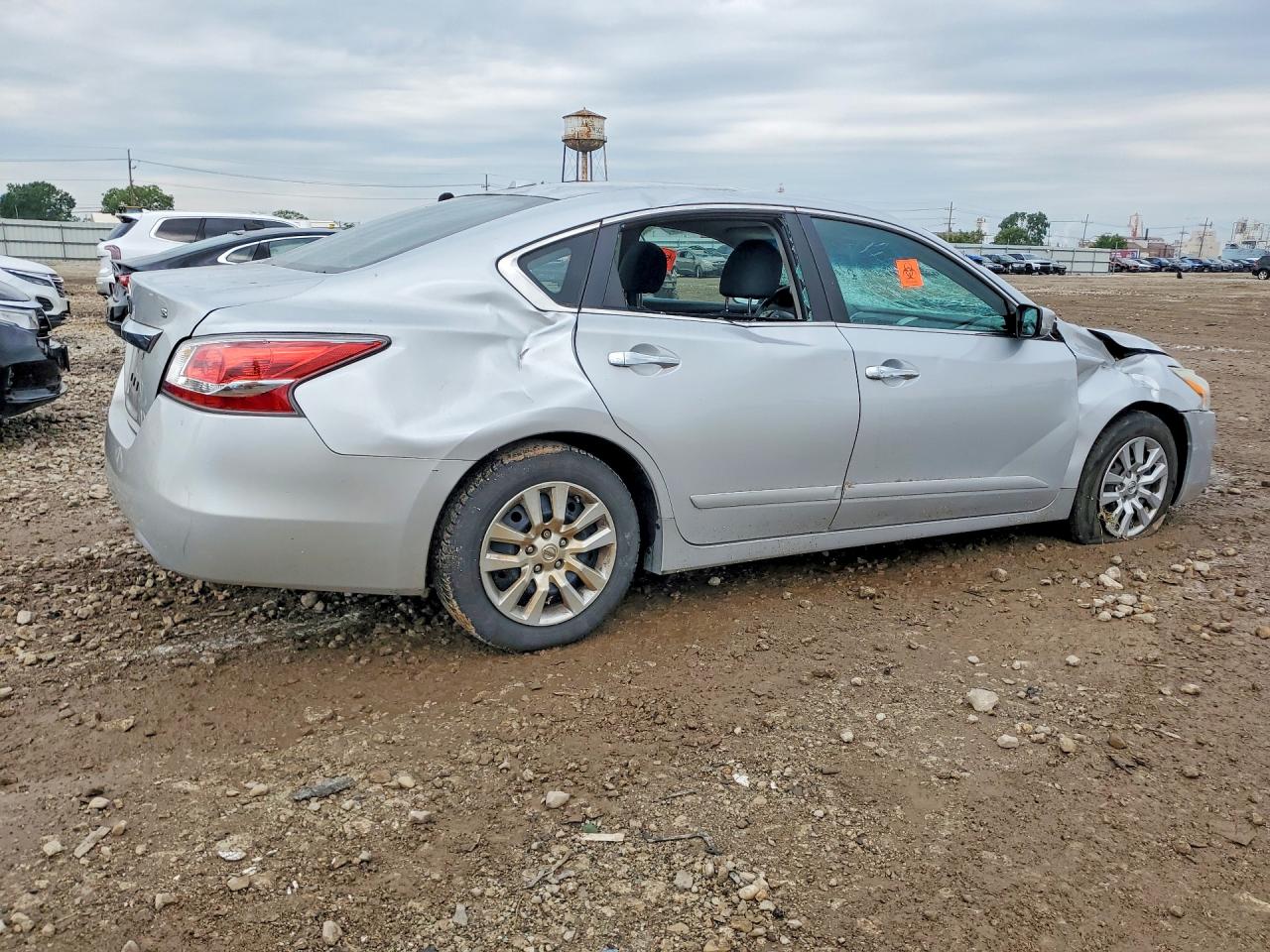 2015 Nissan Altima 2.5 S Серебряный vin: 1N4AL3APXFN346048