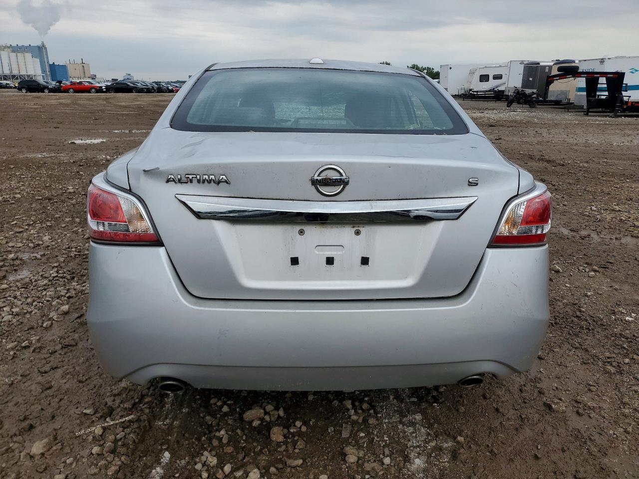 2015 Nissan Altima 2.5 S Серебряный vin: 1N4AL3APXFN346048