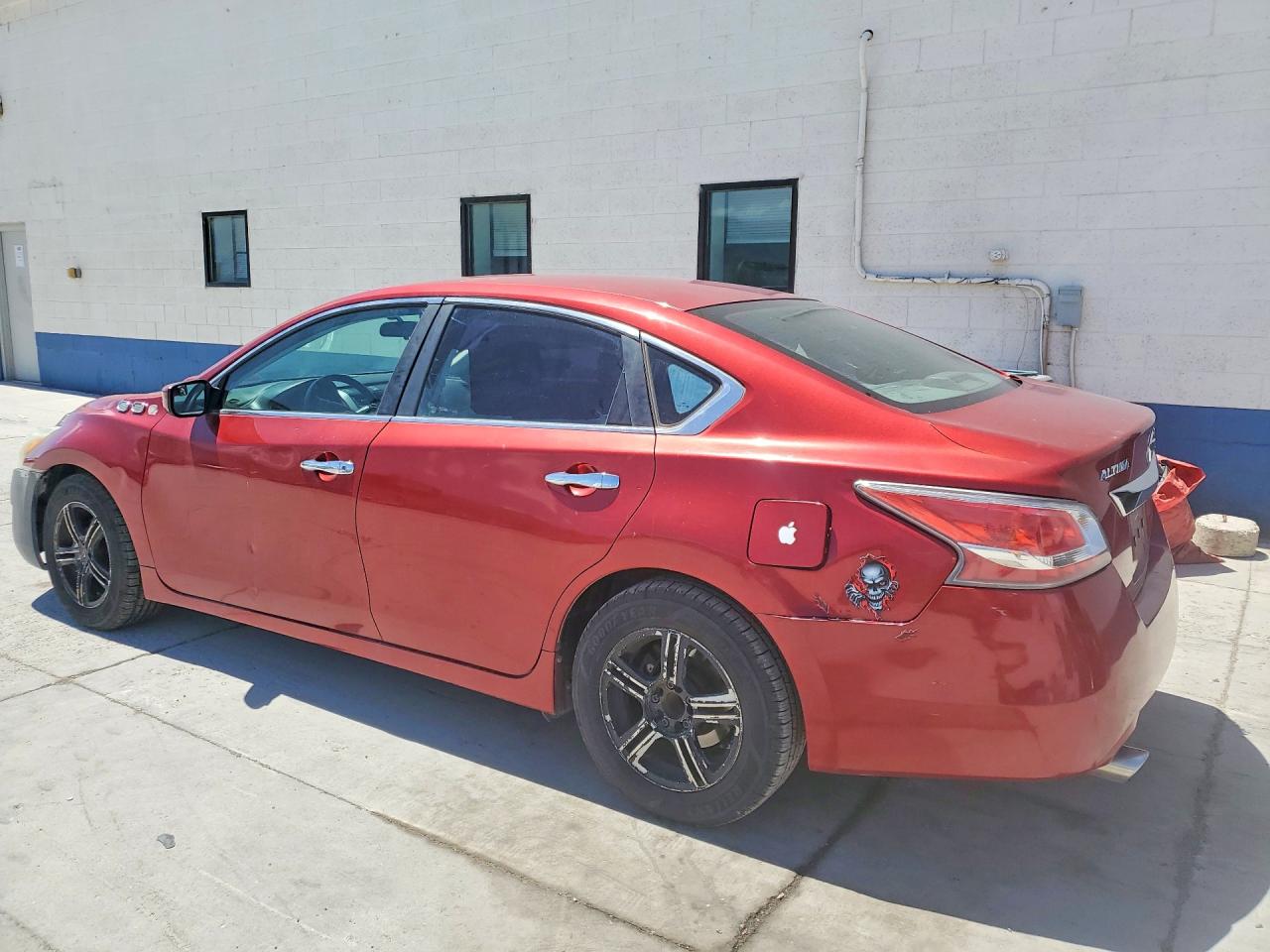2015 Nissan Altima 2.5 S Red vin: 1N4AL3APXFN375615