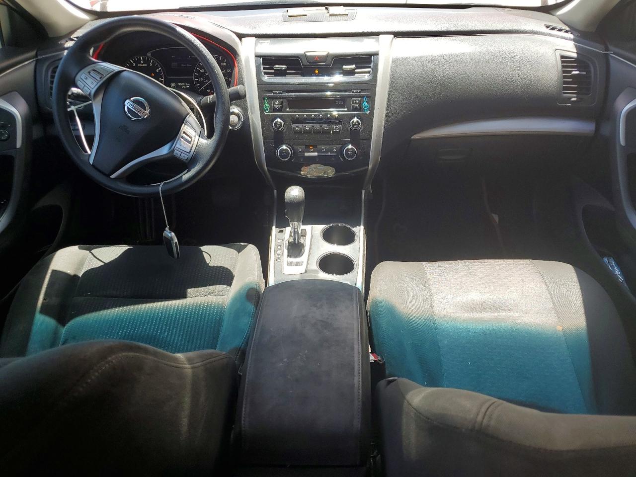 2015 Nissan Altima 2.5 S Red vin: 1N4AL3APXFN375615